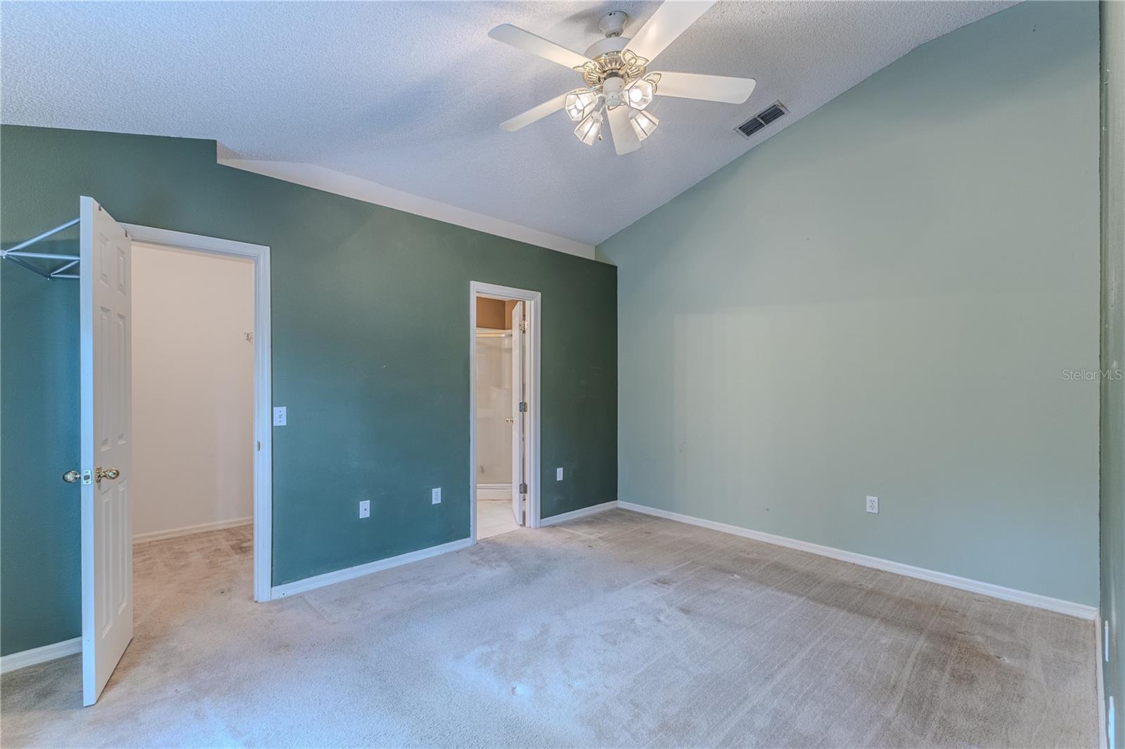 Image 22 of 47 For 8178 Pinehurst Drive