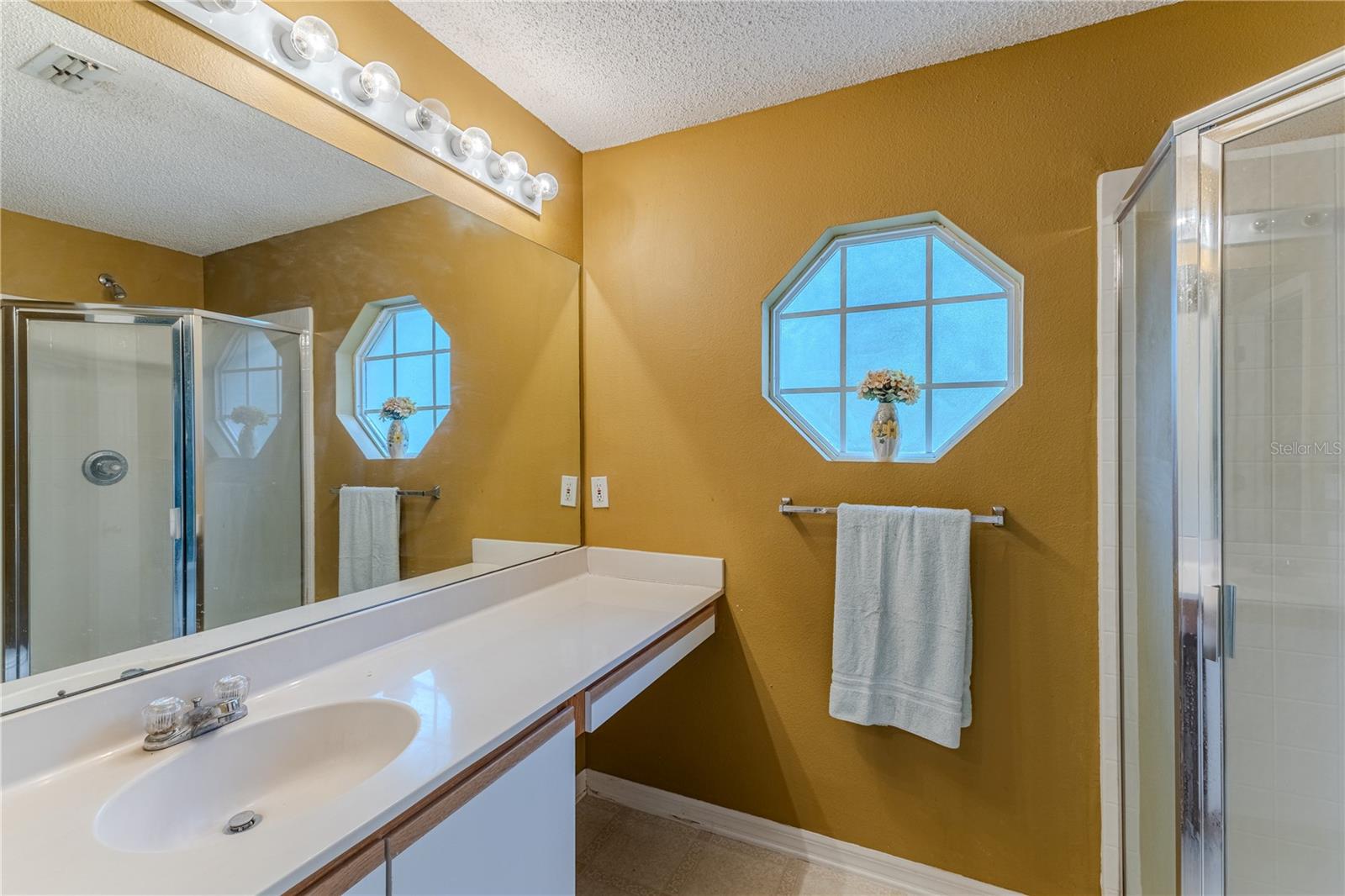 Image 24 of 47 For 8178 Pinehurst Drive