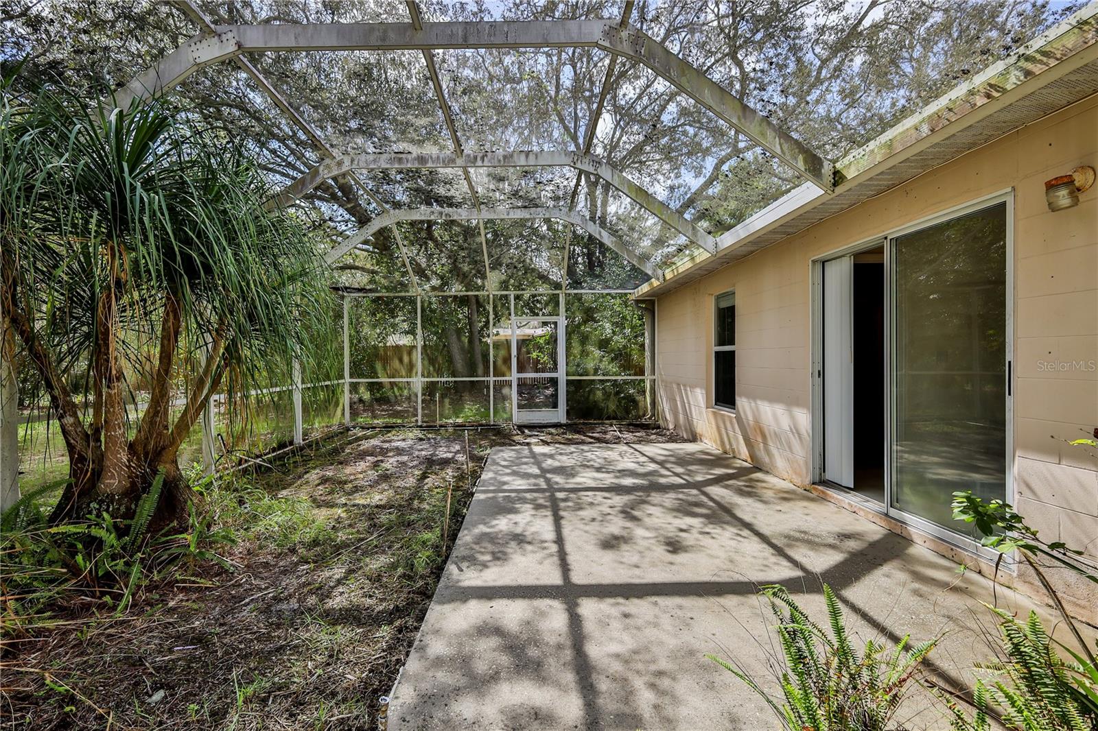 Image 35 of 47 For 8178 Pinehurst Drive