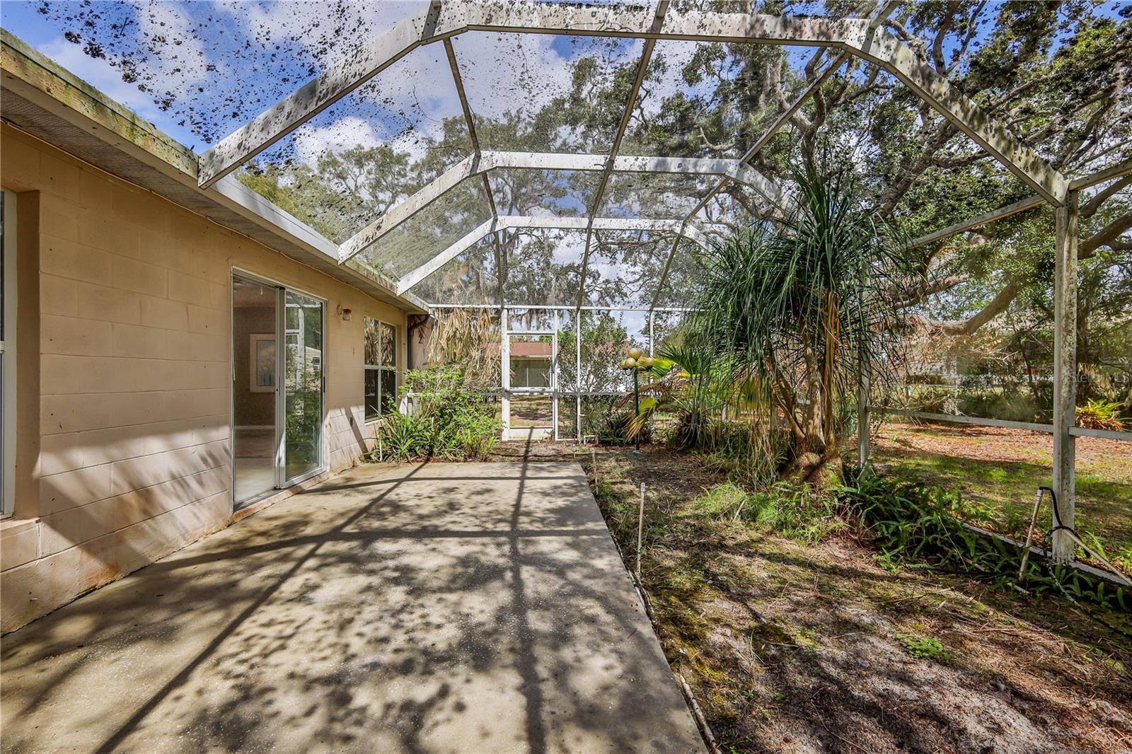 Image 37 of 47 For 8178 Pinehurst Drive