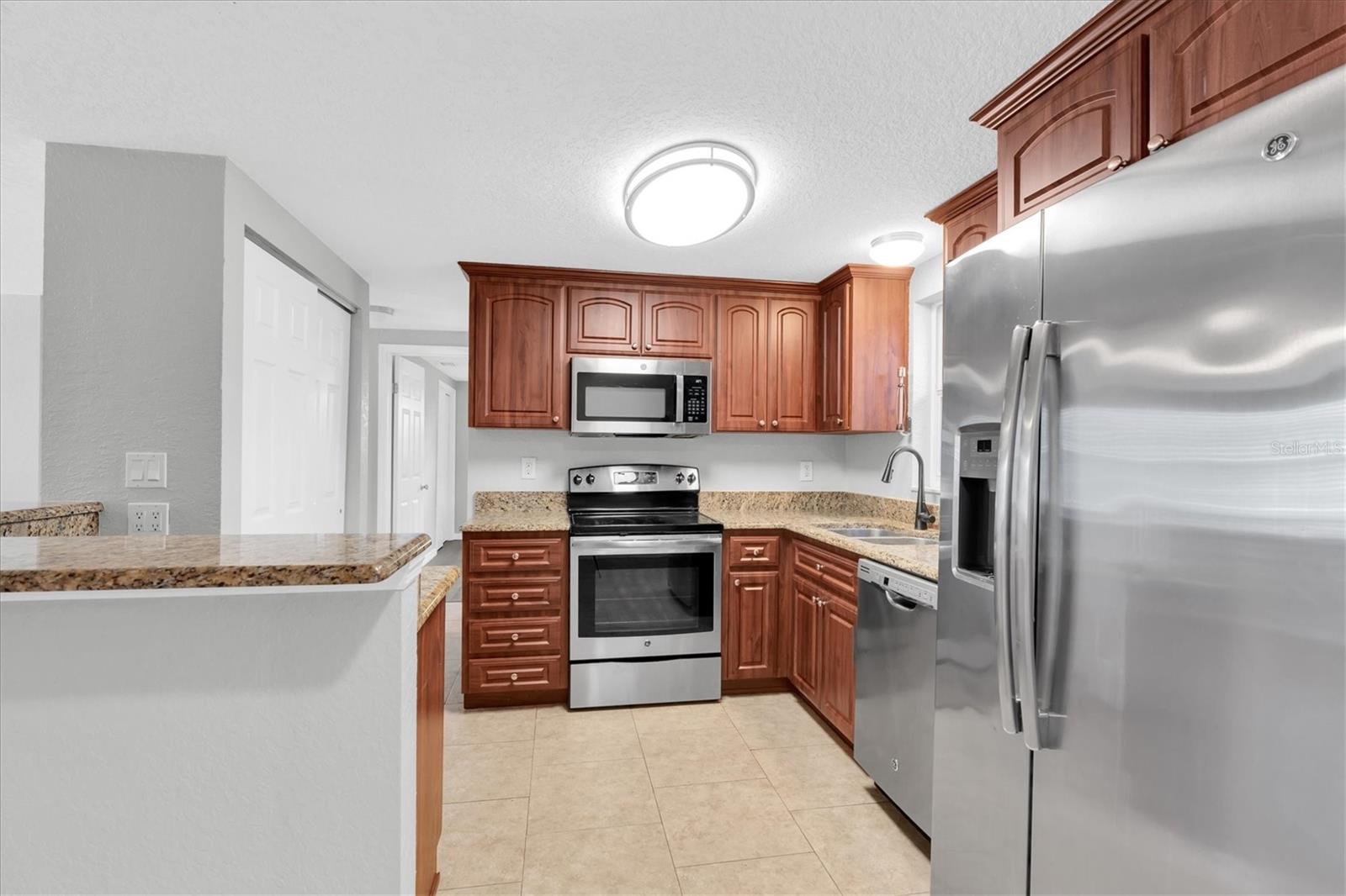 Image 7 of 29 For 7037 Green Street