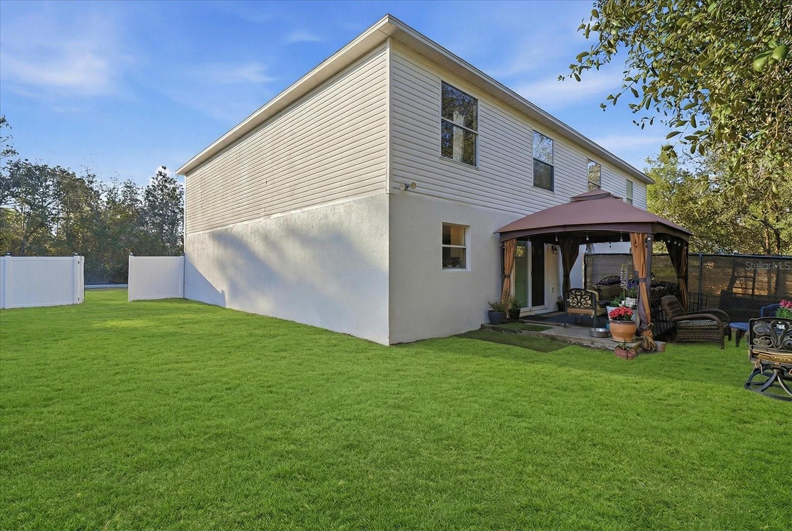 Image 10 of 79 For 7185 Farmington Terrace