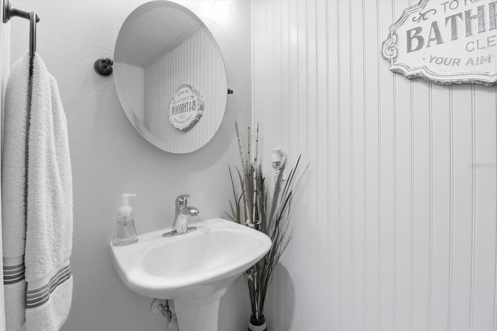 Image 29 of 79 For 7185 Farmington Terrace