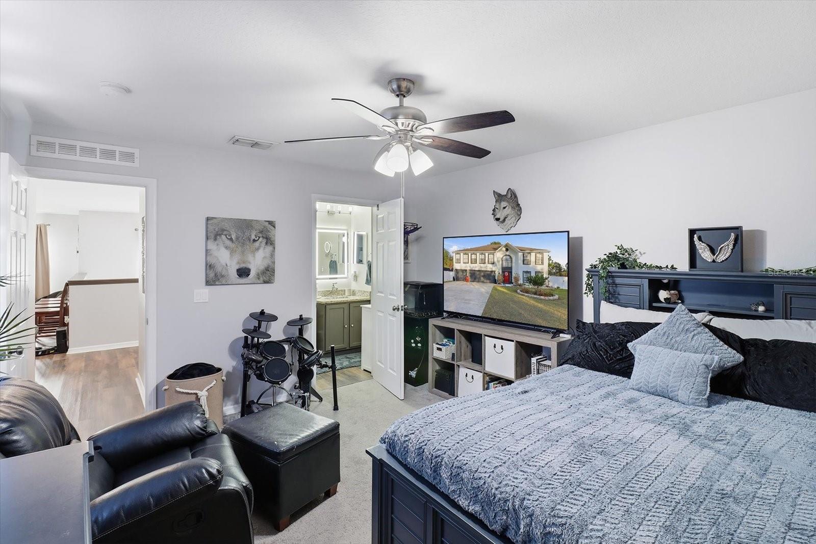 Image 44 of 79 For 7185 Farmington Terrace