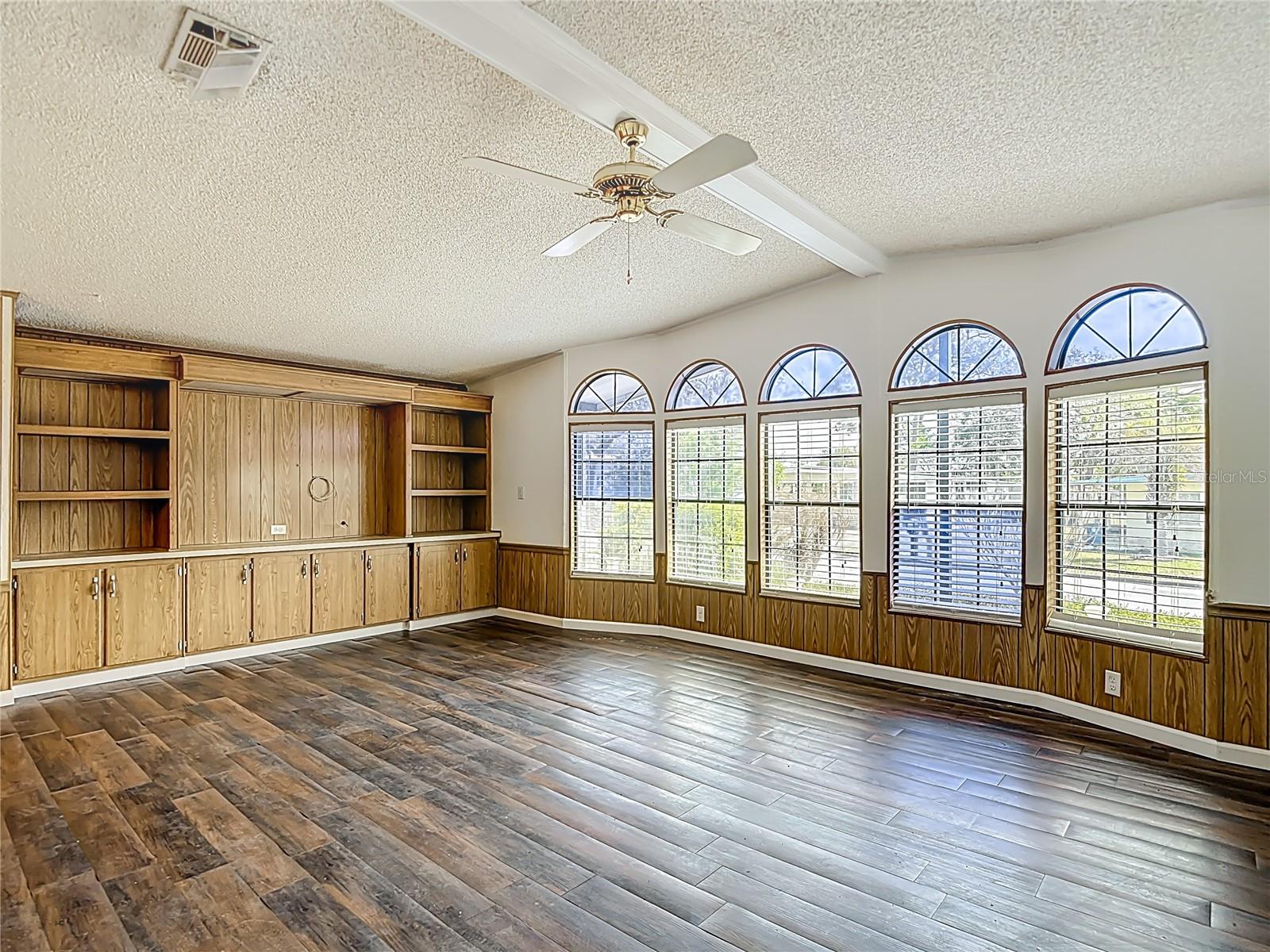 Image 15 of 81 For 8339 Weatherford Avenue