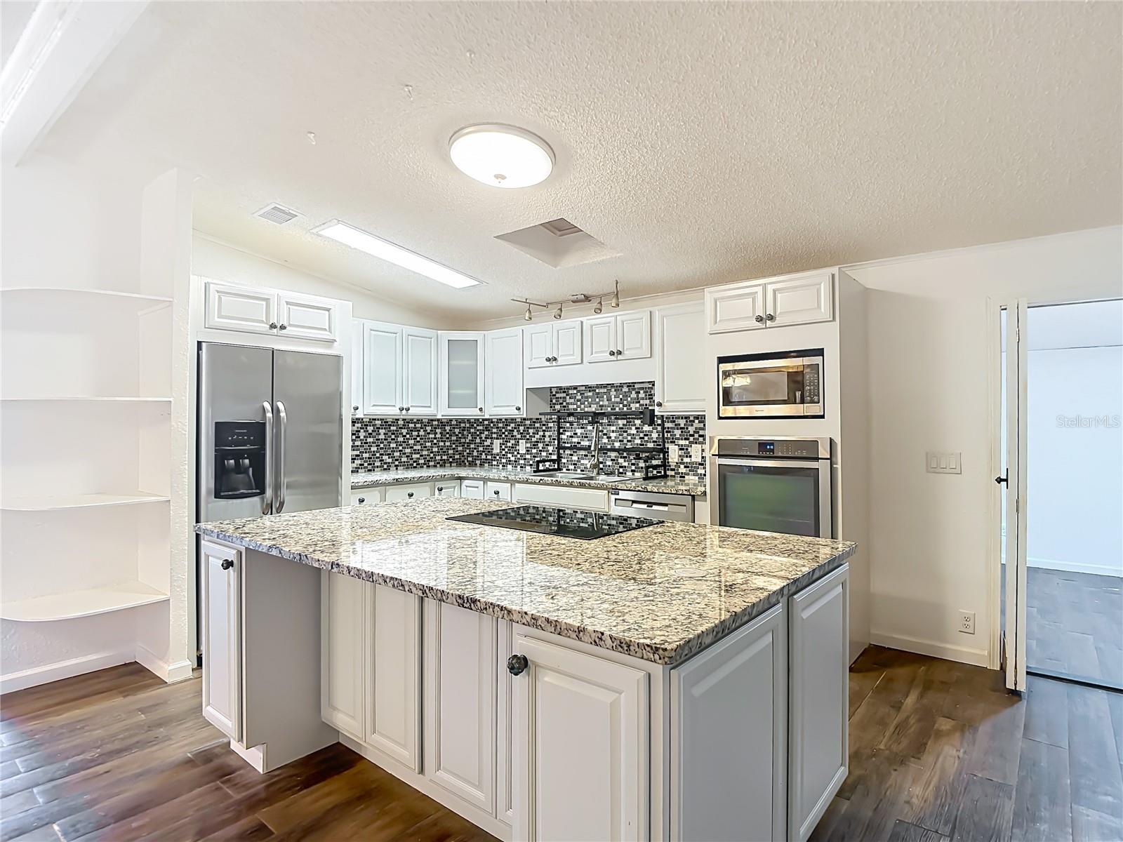 Image 22 of 81 For 8339 Weatherford Avenue