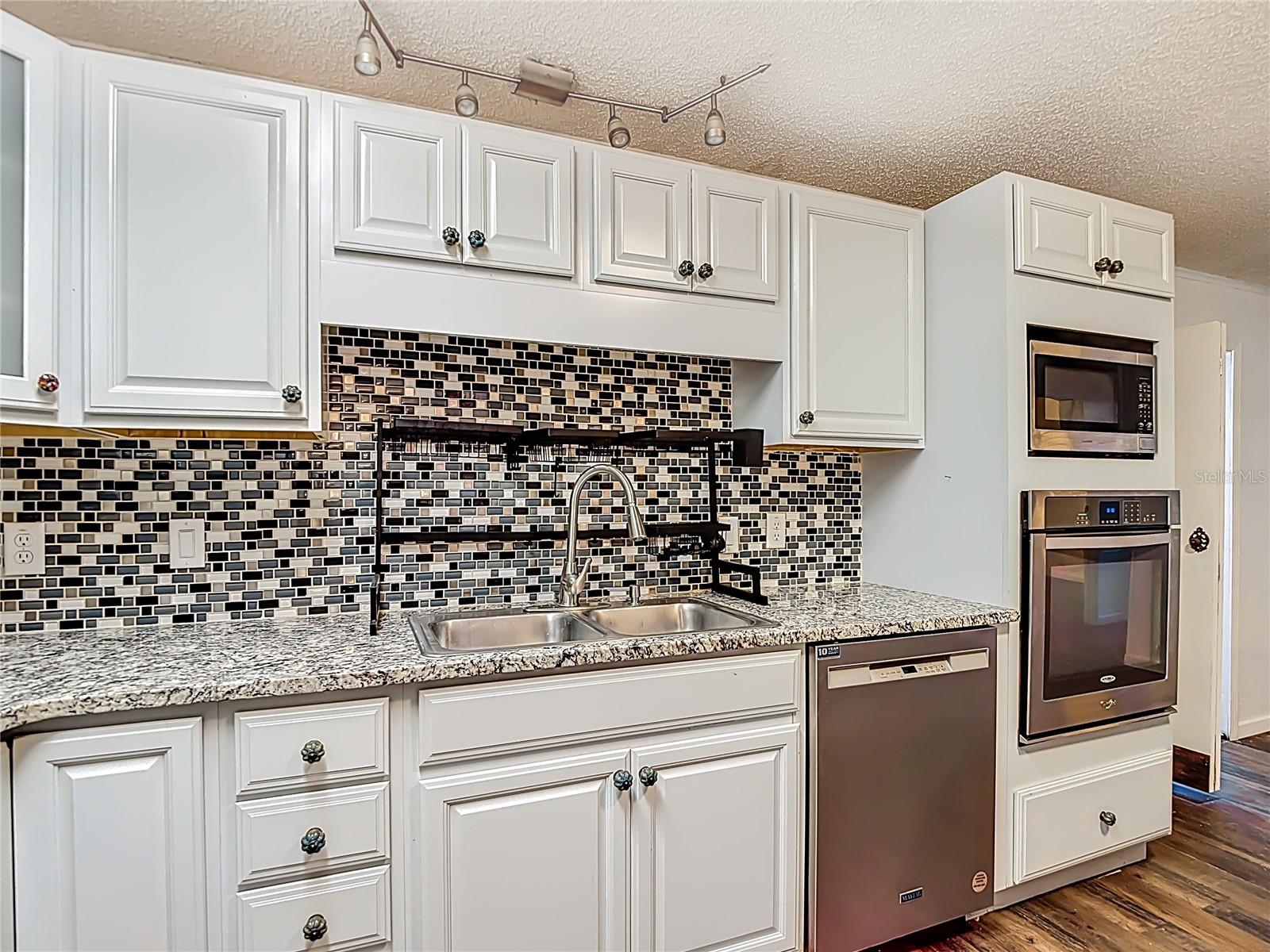 Image 25 of 81 For 8339 Weatherford Avenue