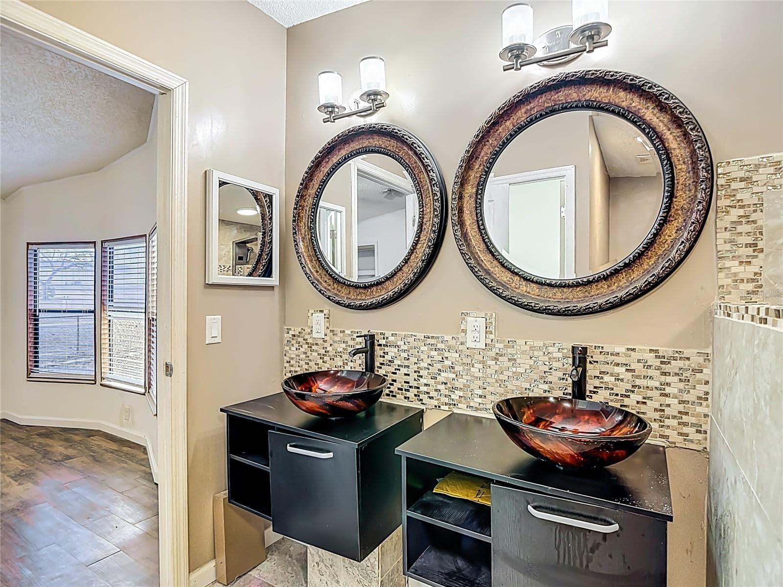 Image 39 of 81 For 8339 Weatherford Avenue