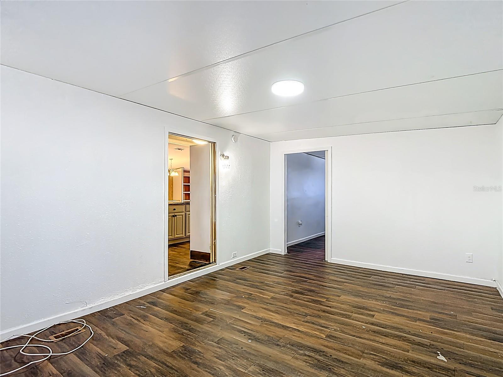 Image 53 of 81 For 8339 Weatherford Avenue