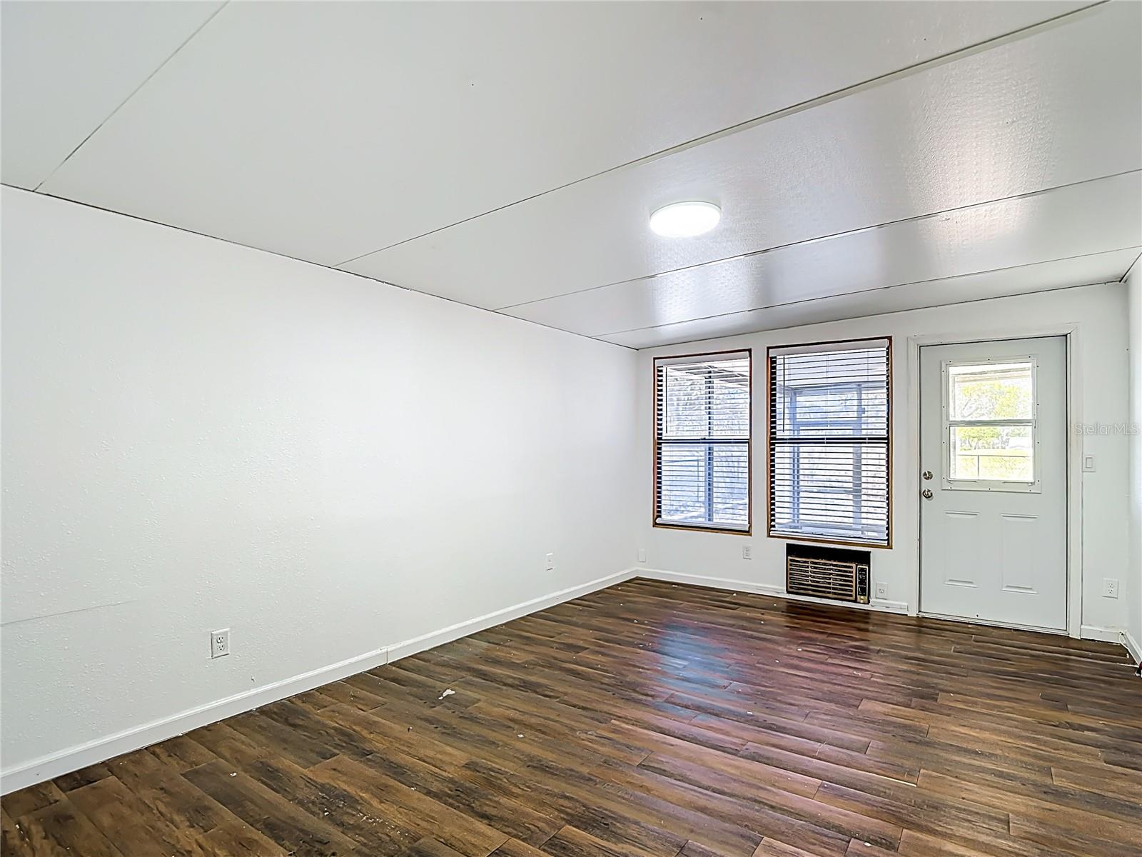 Image 55 of 81 For 8339 Weatherford Avenue