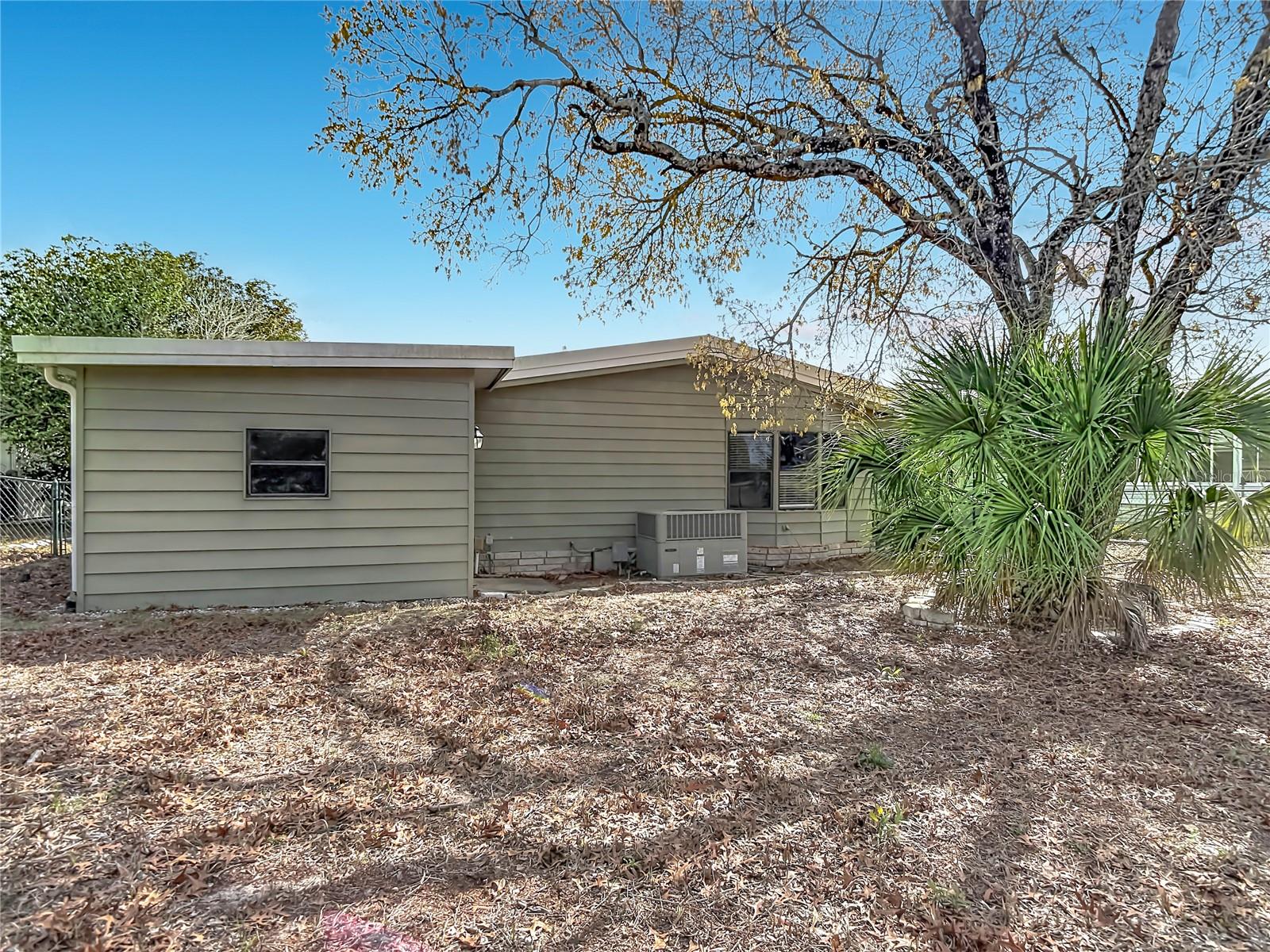 Image 76 of 81 For 8339 Weatherford Avenue