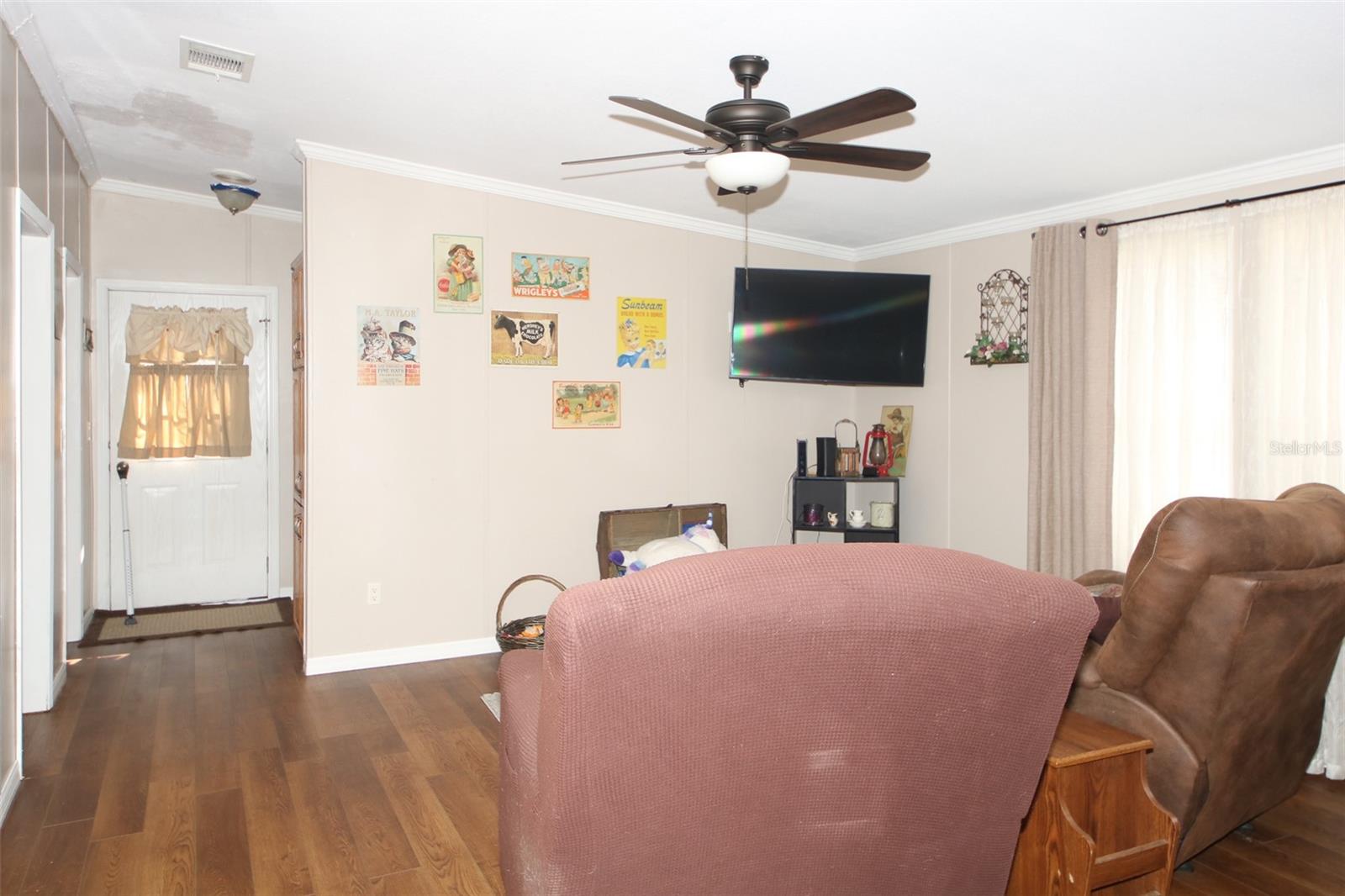 Image 28 of 52 For 6146 Heritage Drive