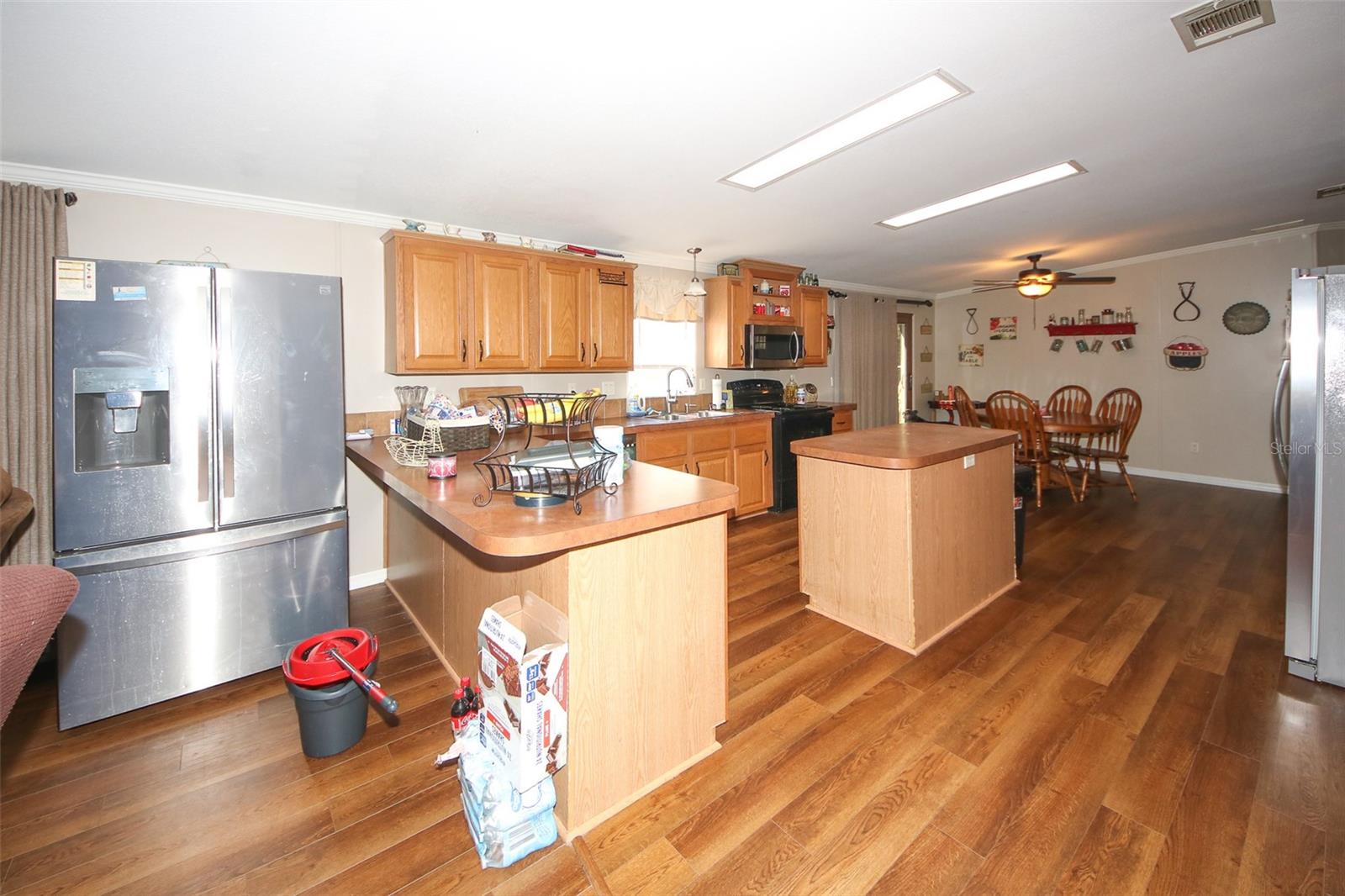 Image 29 of 52 For 6146 Heritage Drive