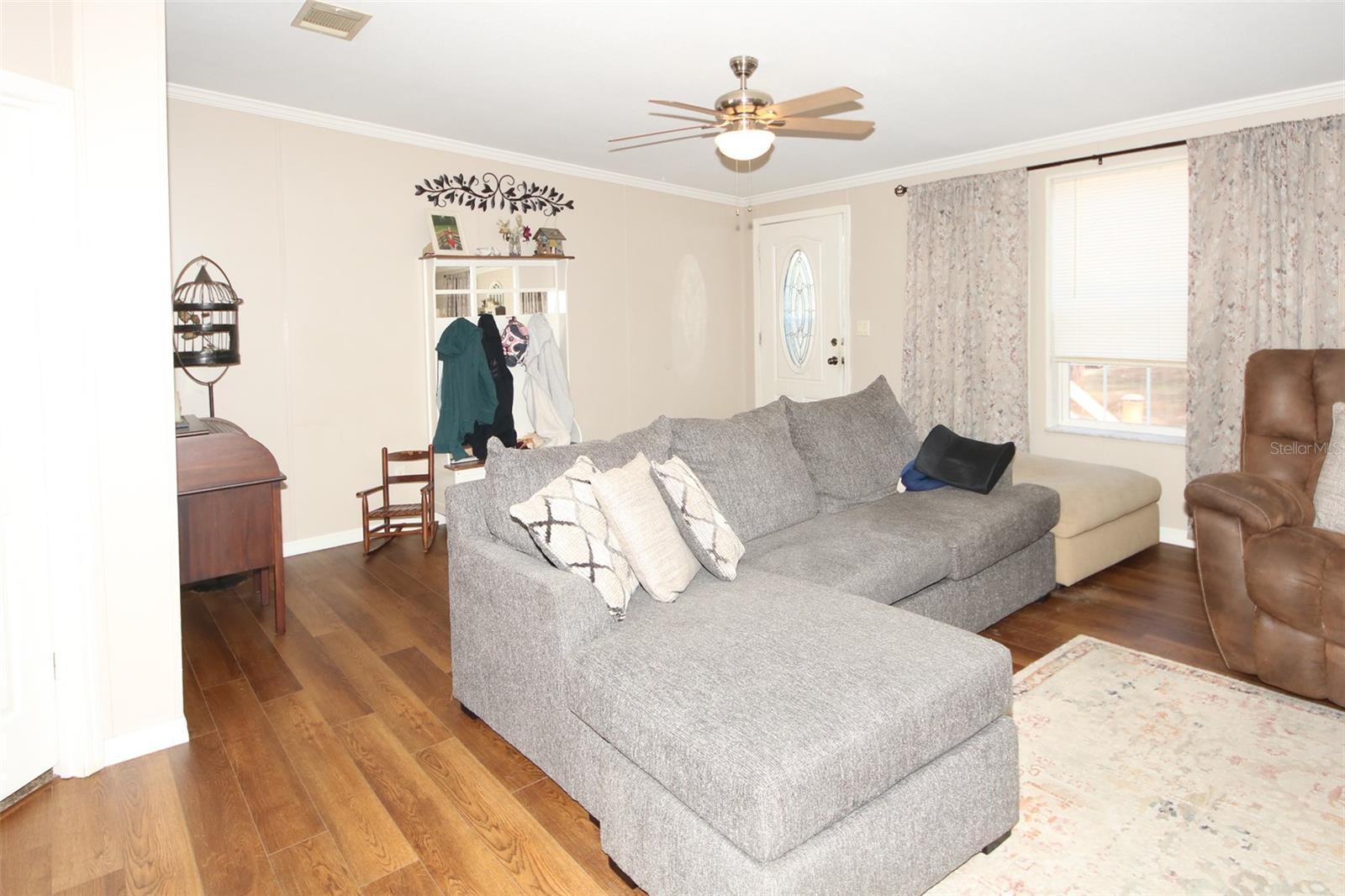 Image 36 of 52 For 6146 Heritage Drive