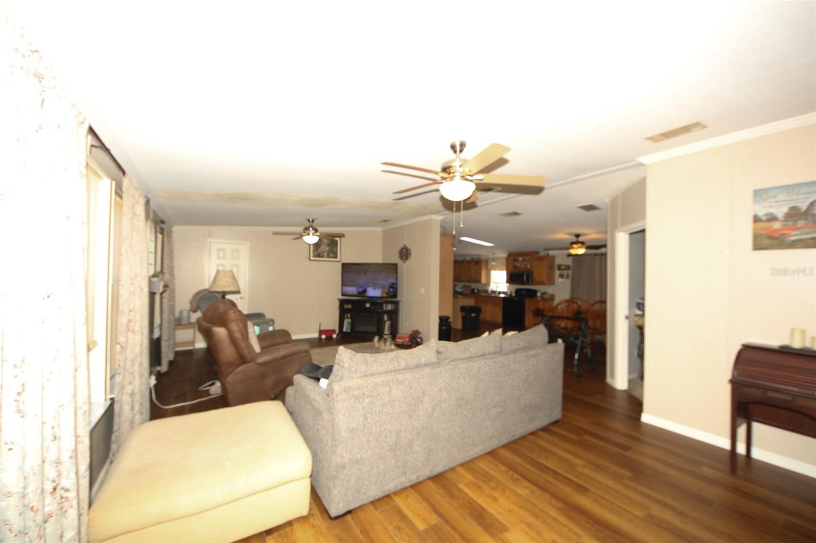 Image 49 of 52 For 6146 Heritage Drive