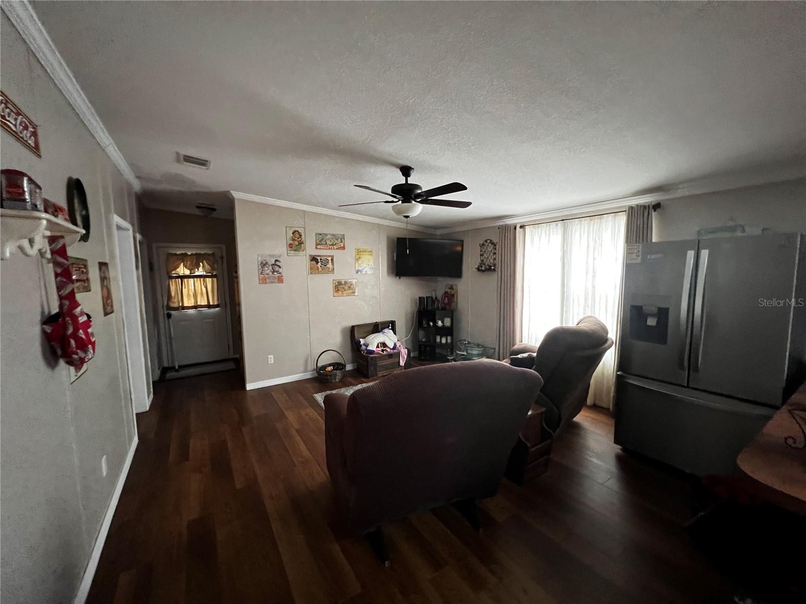 Image 6 of 52 For 6146 Heritage Drive