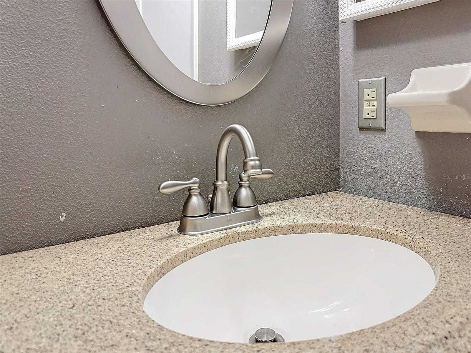 Image 24 of 32 For 7116 Barclay Avenue B