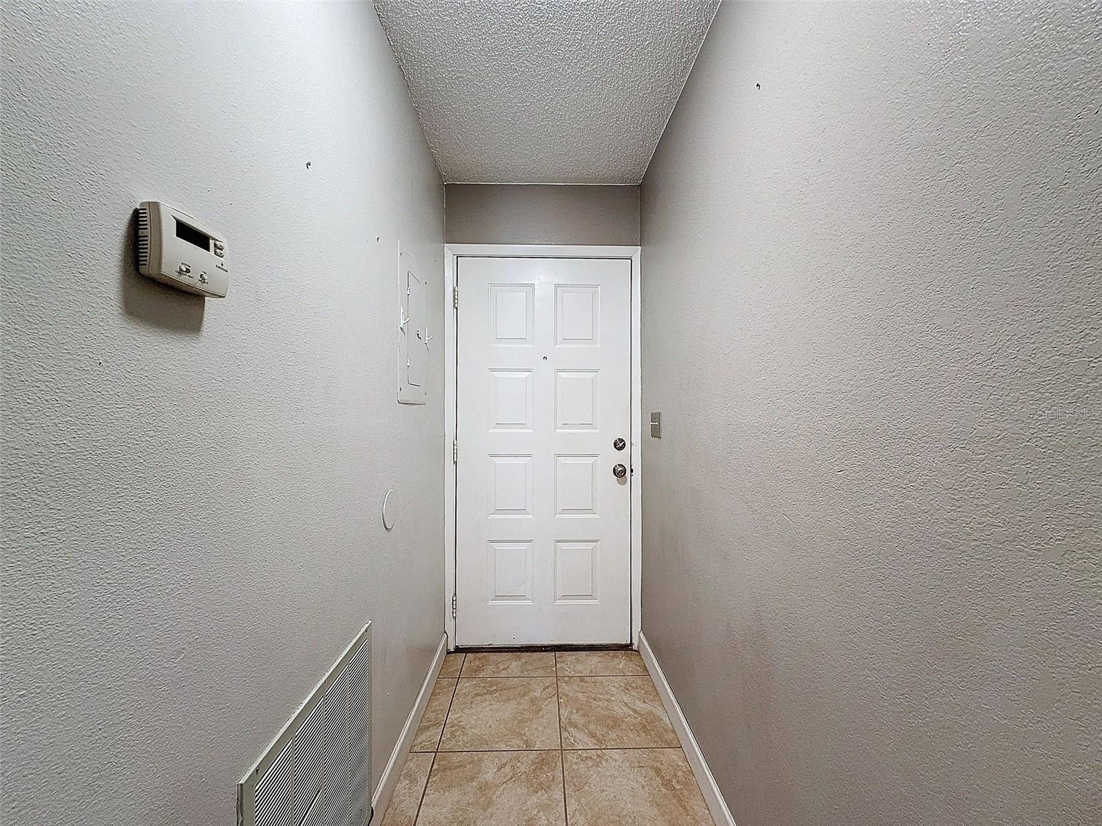 Image 4 of 32 For 7116 Barclay Avenue B