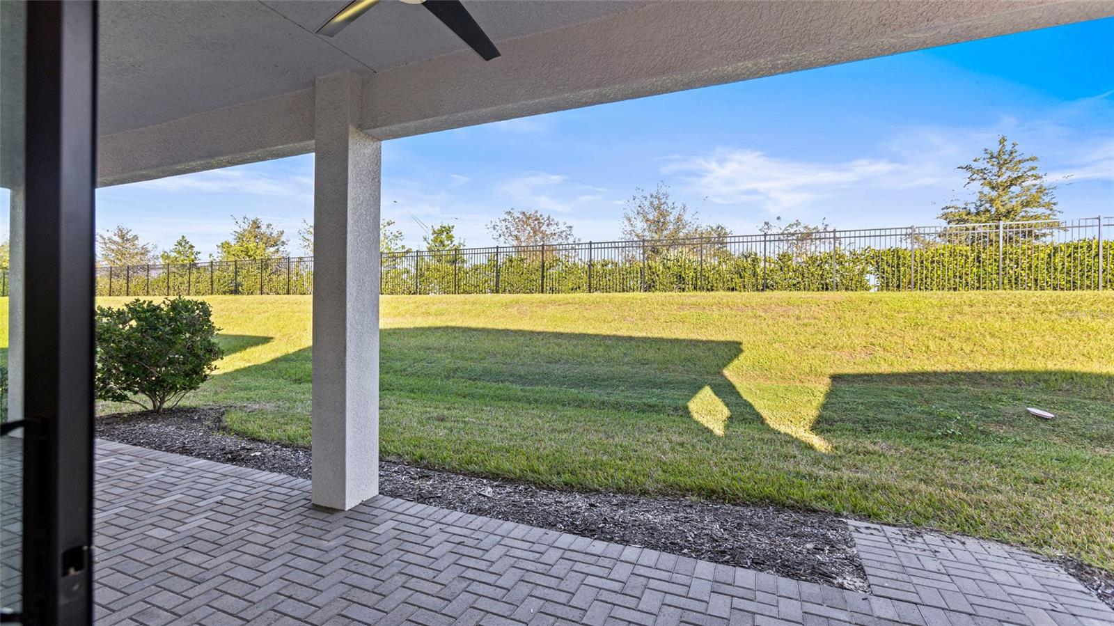 Image 21 of 58 For 18324 Rockport Place