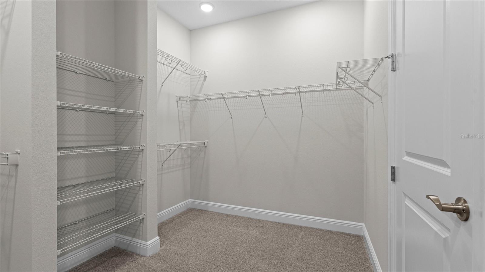 Image 20 of 61 For 18075 Cresswind Terrace