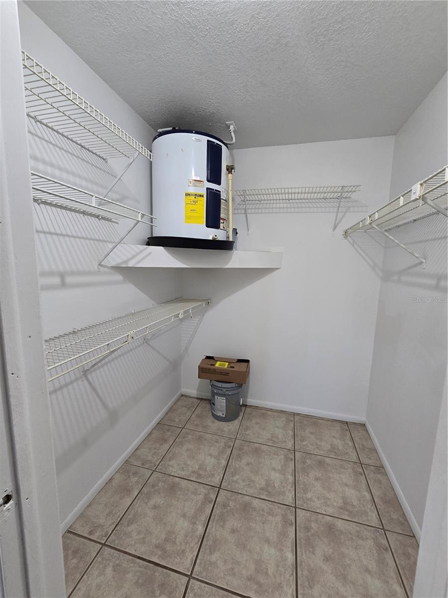 Image 12 of 25 For 5422 Amy Lane