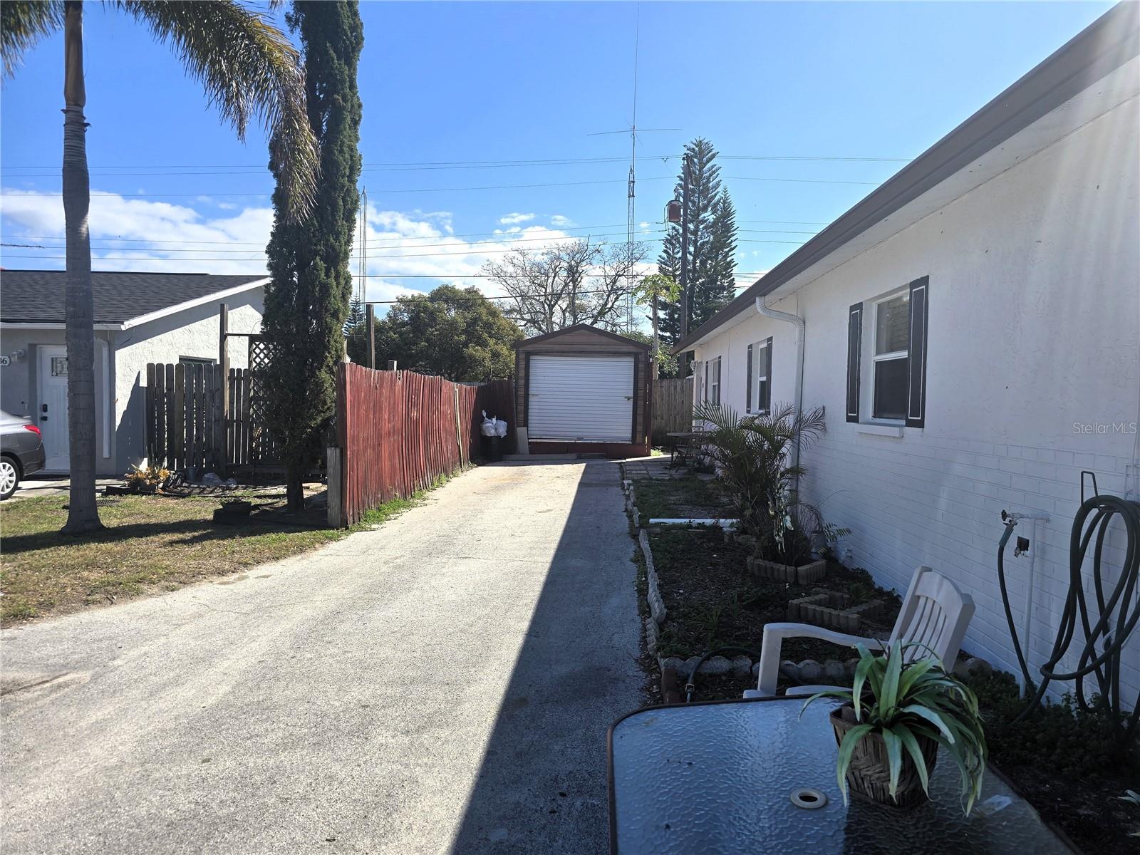 Image 2 of 25 For 5422 Amy Lane