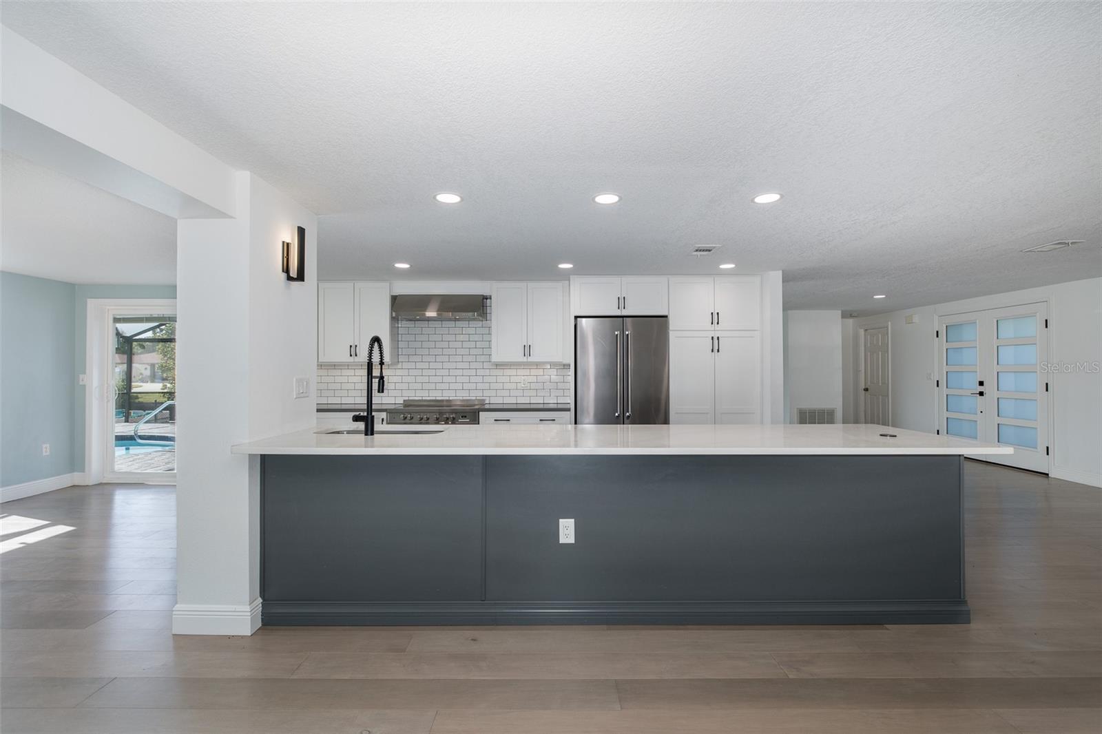 Image 17 of 61 For 9816 San Mateo Way