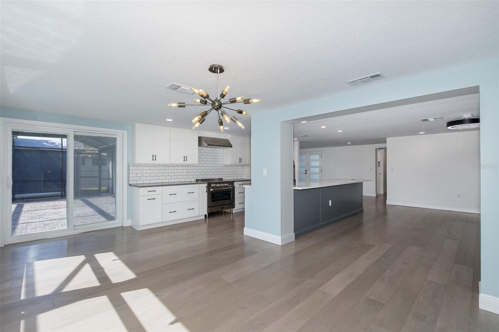 Image 19 of 61 For 9816 San Mateo Way