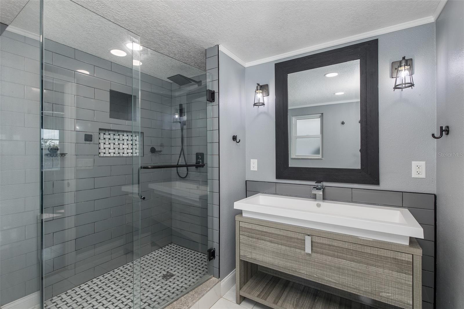 Image 26 of 61 For 9816 San Mateo Way