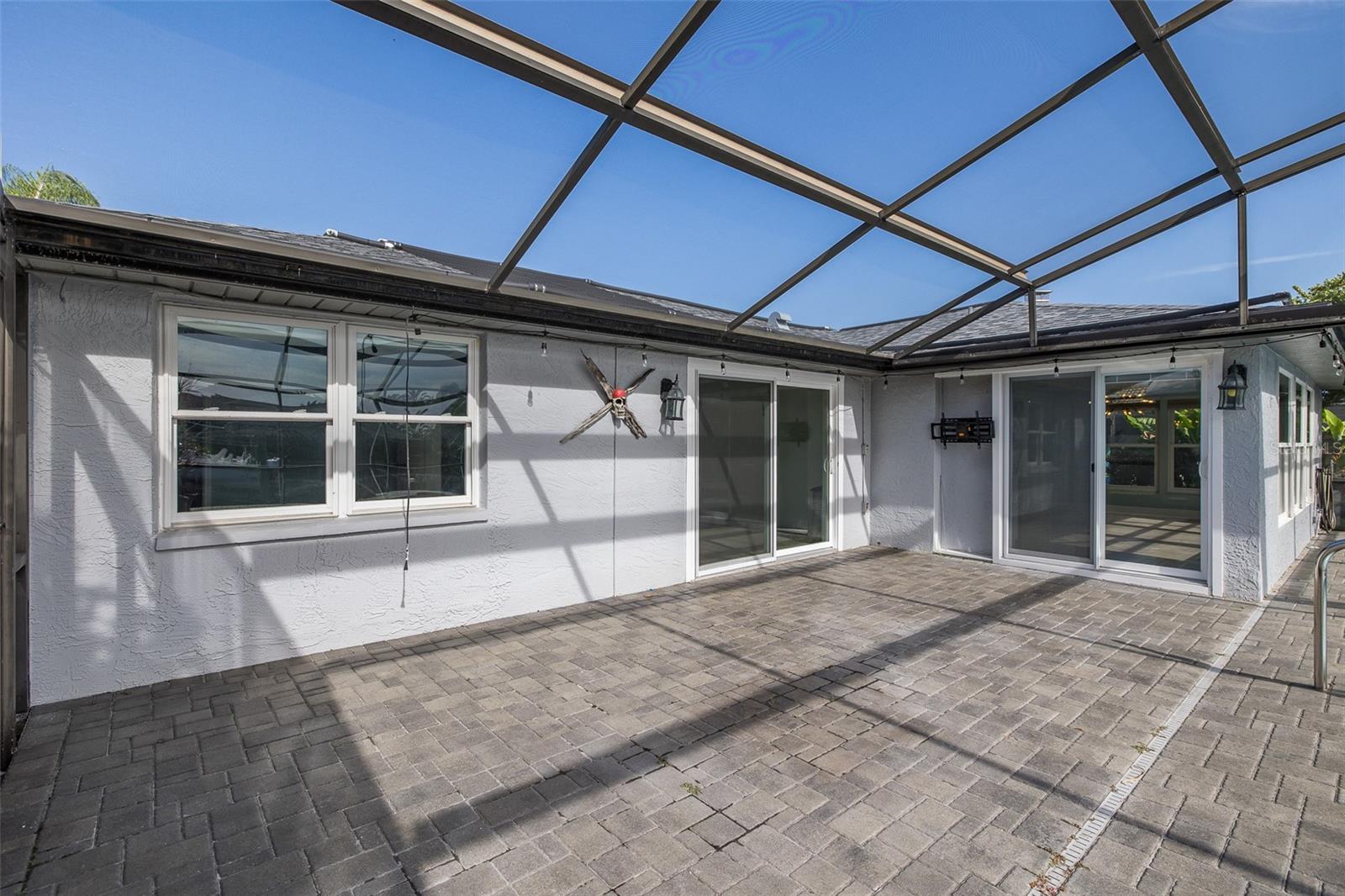 Image 43 of 61 For 9816 San Mateo Way