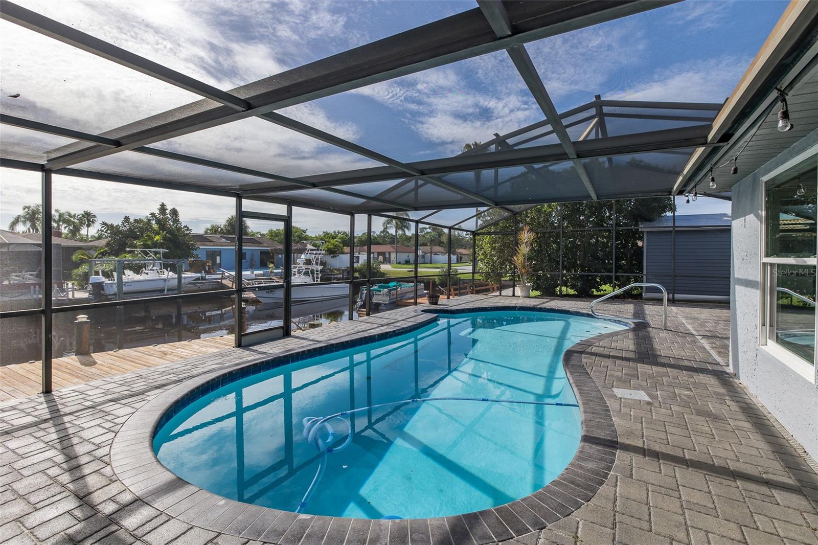 Image 45 of 61 For 9816 San Mateo Way