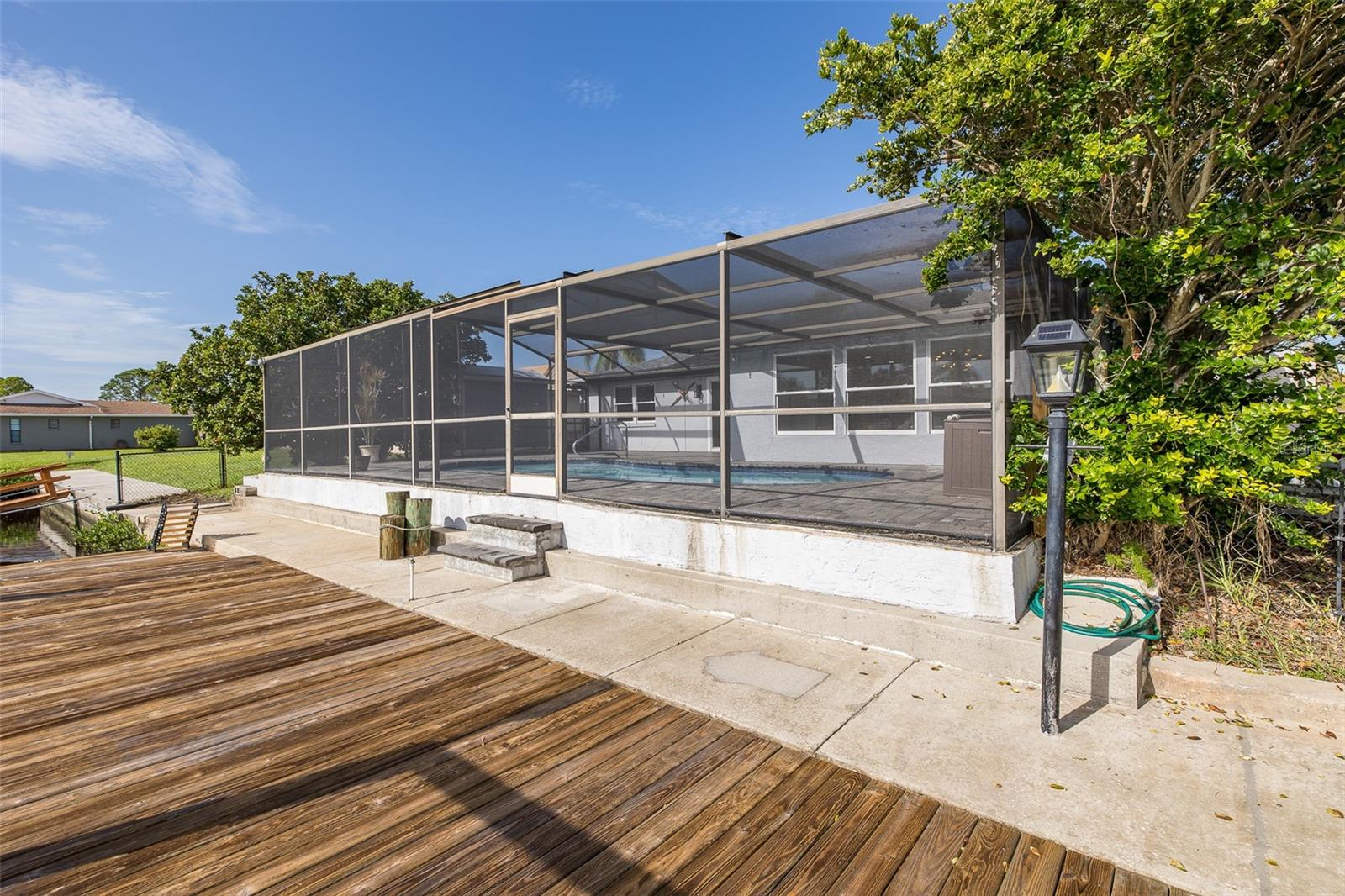 Image 57 of 61 For 9816 San Mateo Way