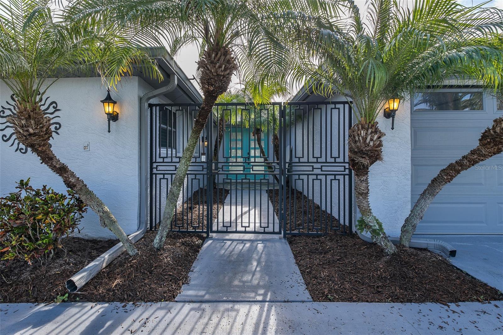 Image 6 of 61 For 9816 San Mateo Way