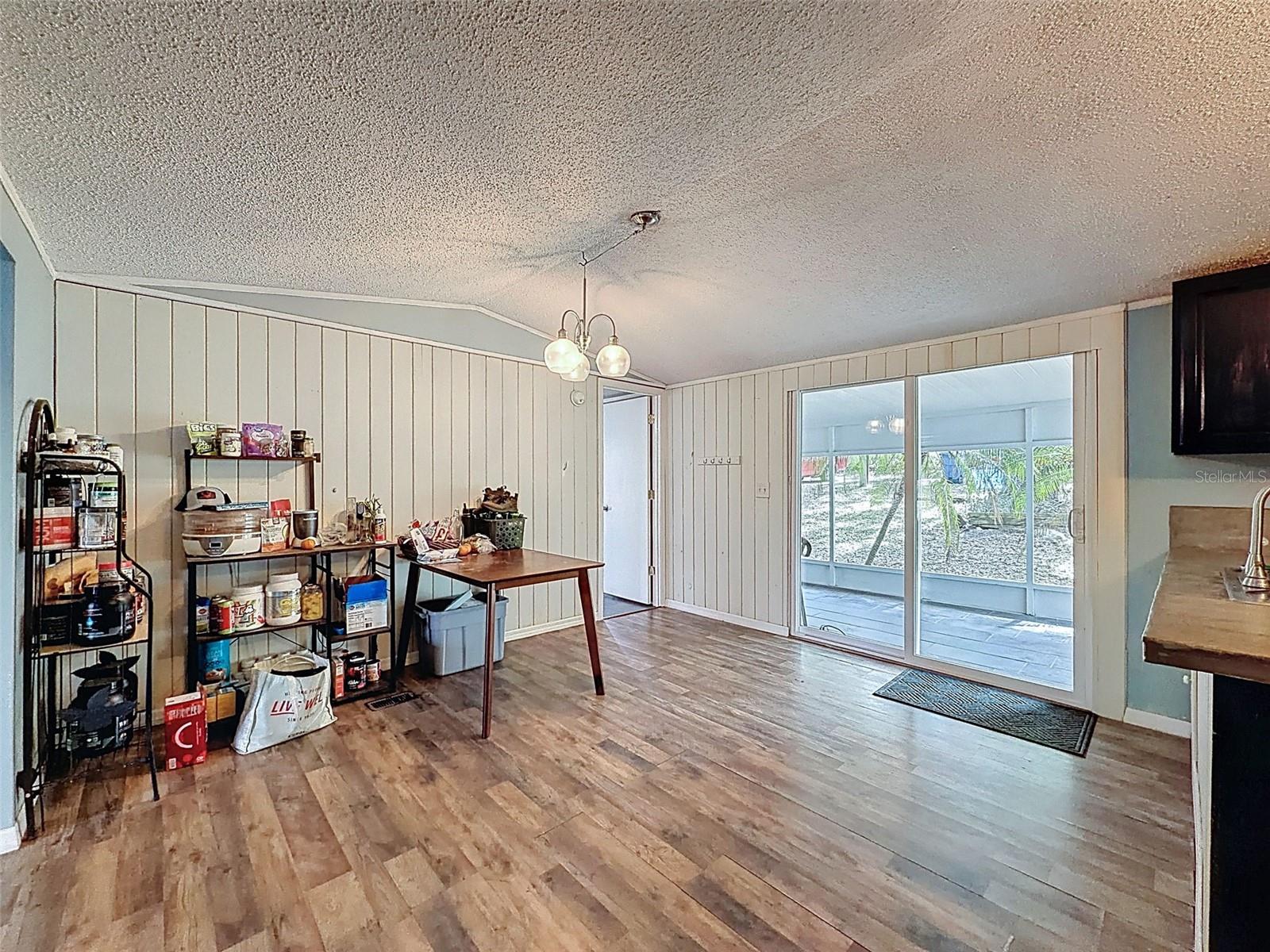 Image 9 of 34 For 10423 Cheever Road