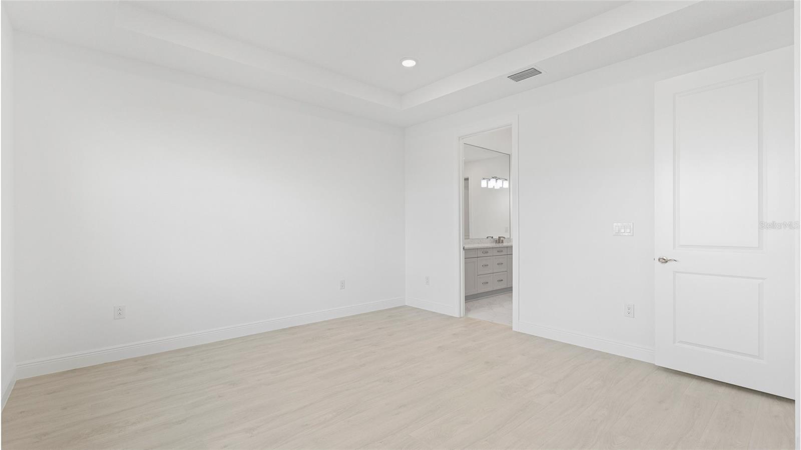 Image 18 of 85 For 18211 Morgan Drive