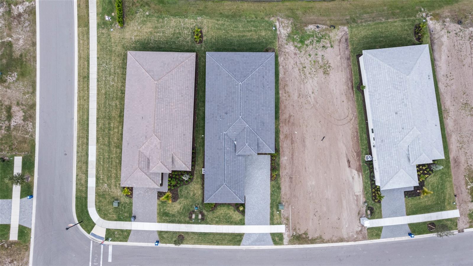 Image 44 of 85 For 18211 Morgan Drive