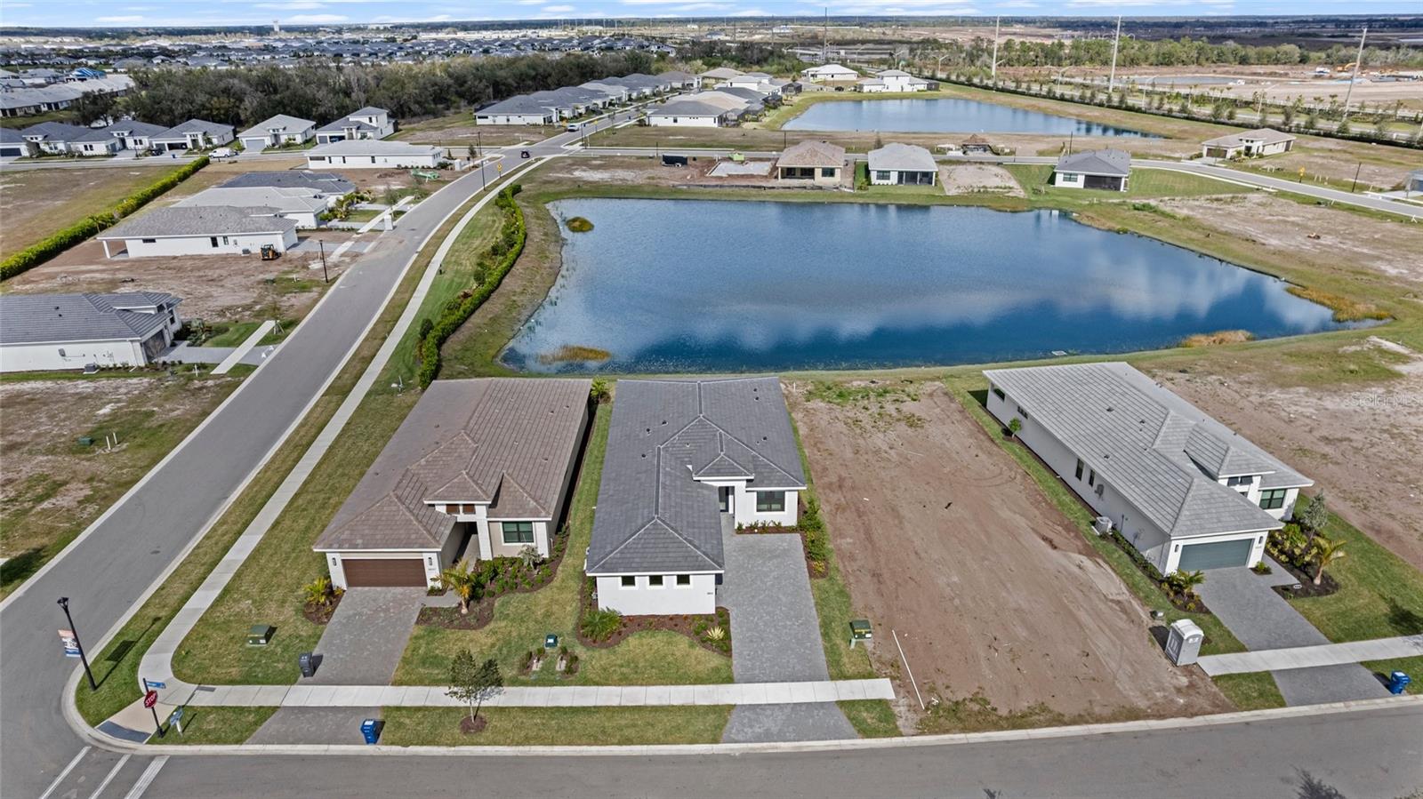 Image 48 of 85 For 18211 Morgan Drive