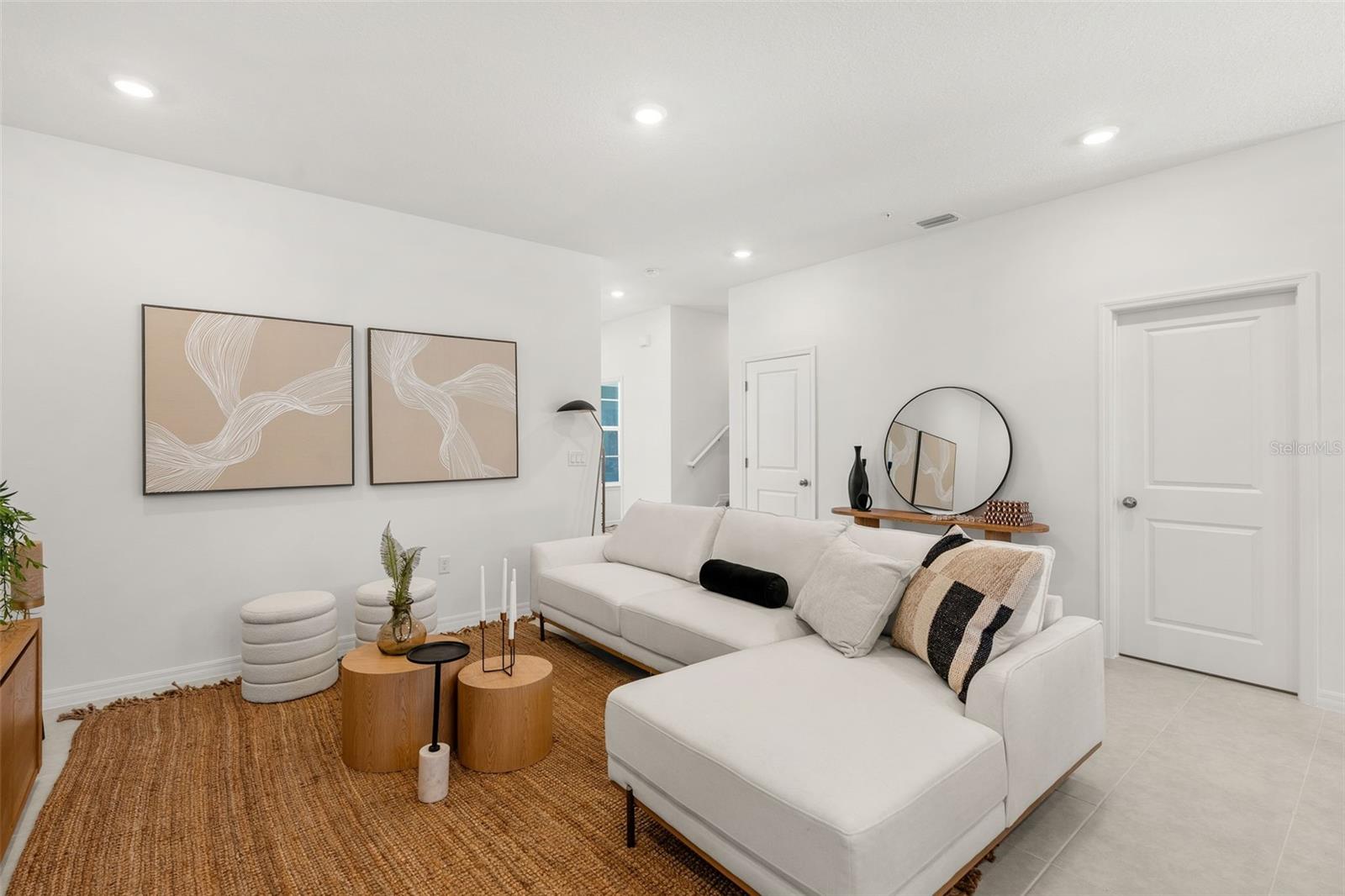 Image 5 of 31 For 715 Blissful Gardens Way