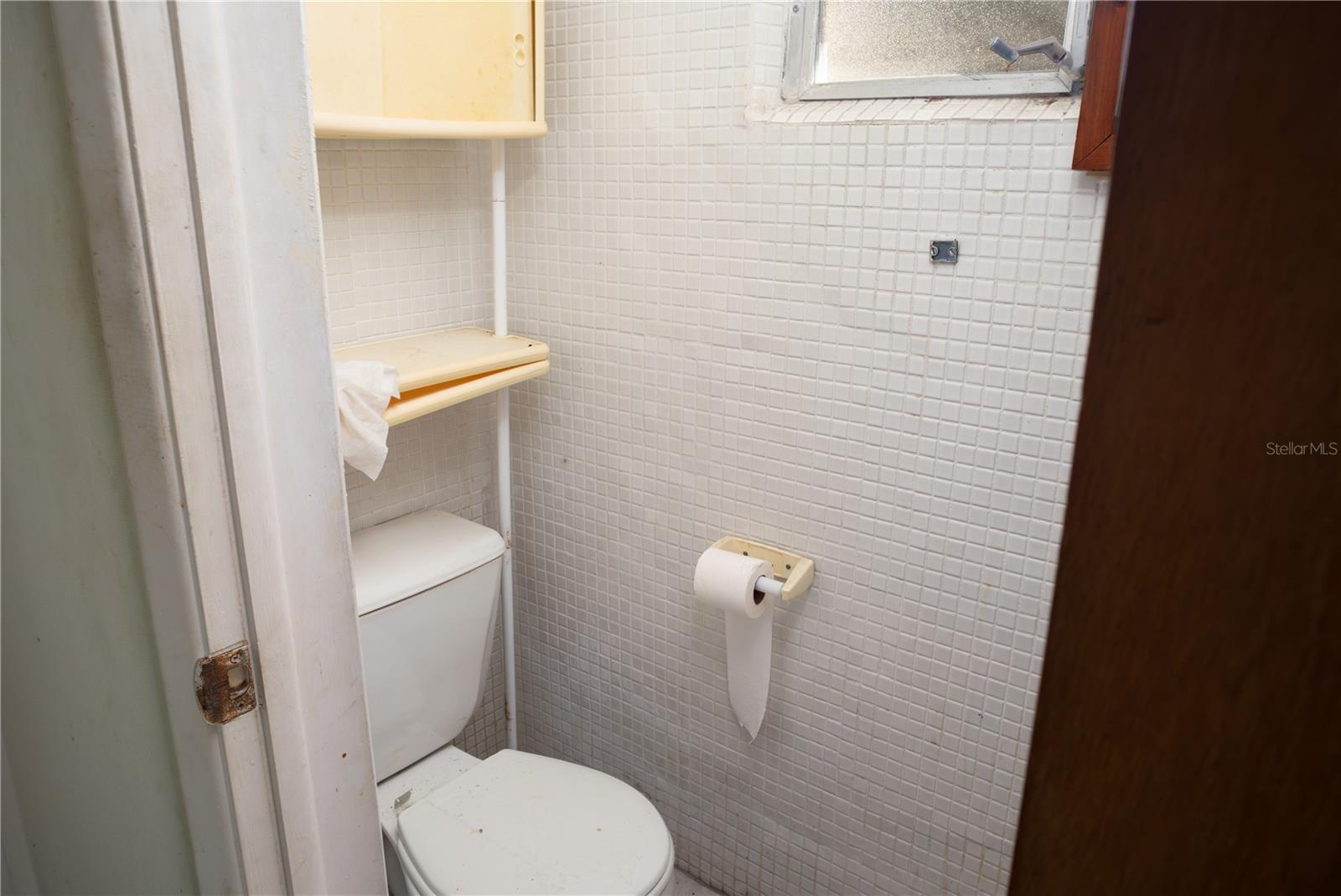 Image 20 of 24 For 5102 Manor Drive