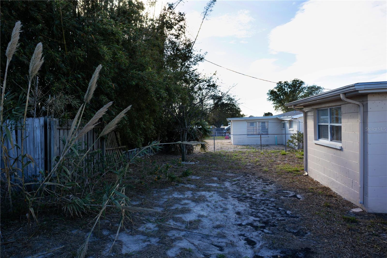 Image 22 of 24 For 5102 Manor Drive