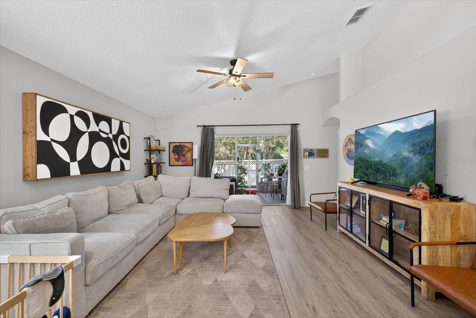 Image 16 of 37 For 5209 Abbey Park Avenue