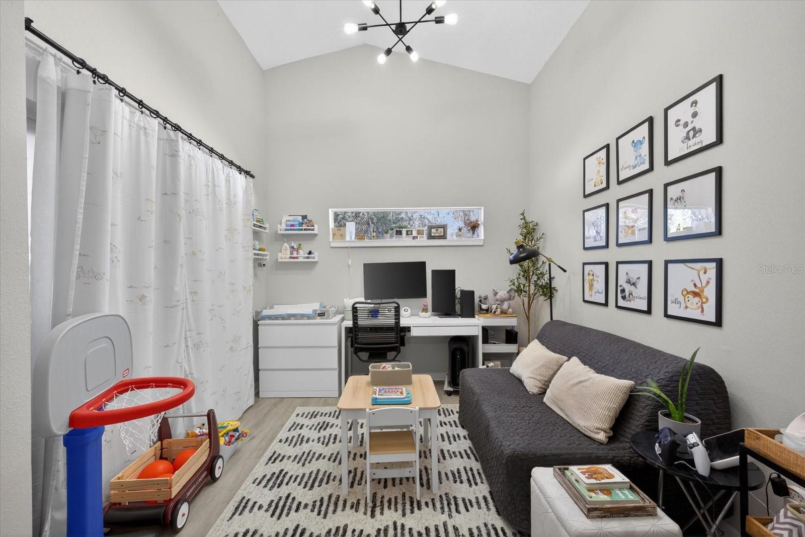 Image 18 of 37 For 5209 Abbey Park Avenue