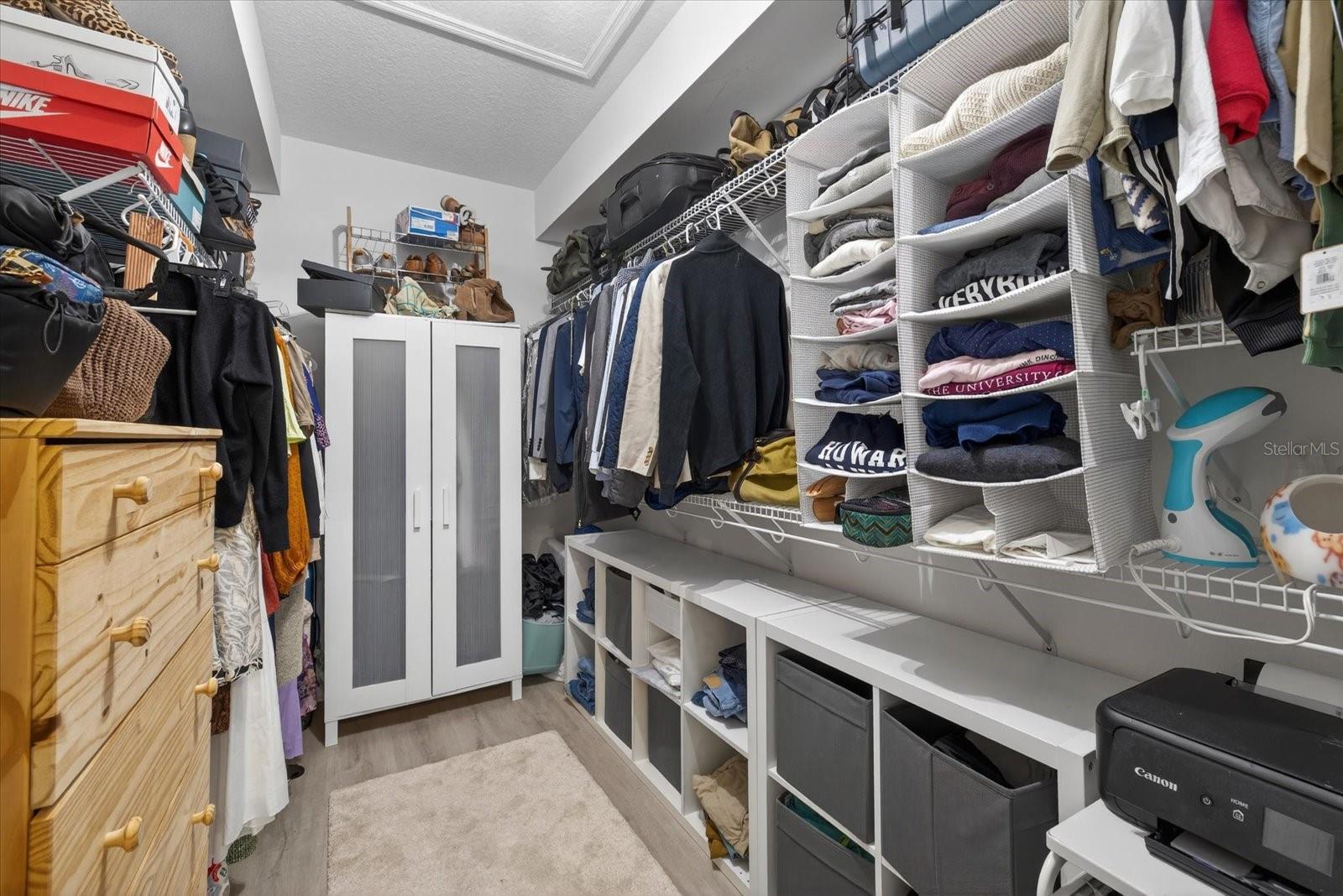 Image 20 of 37 For 5209 Abbey Park Avenue