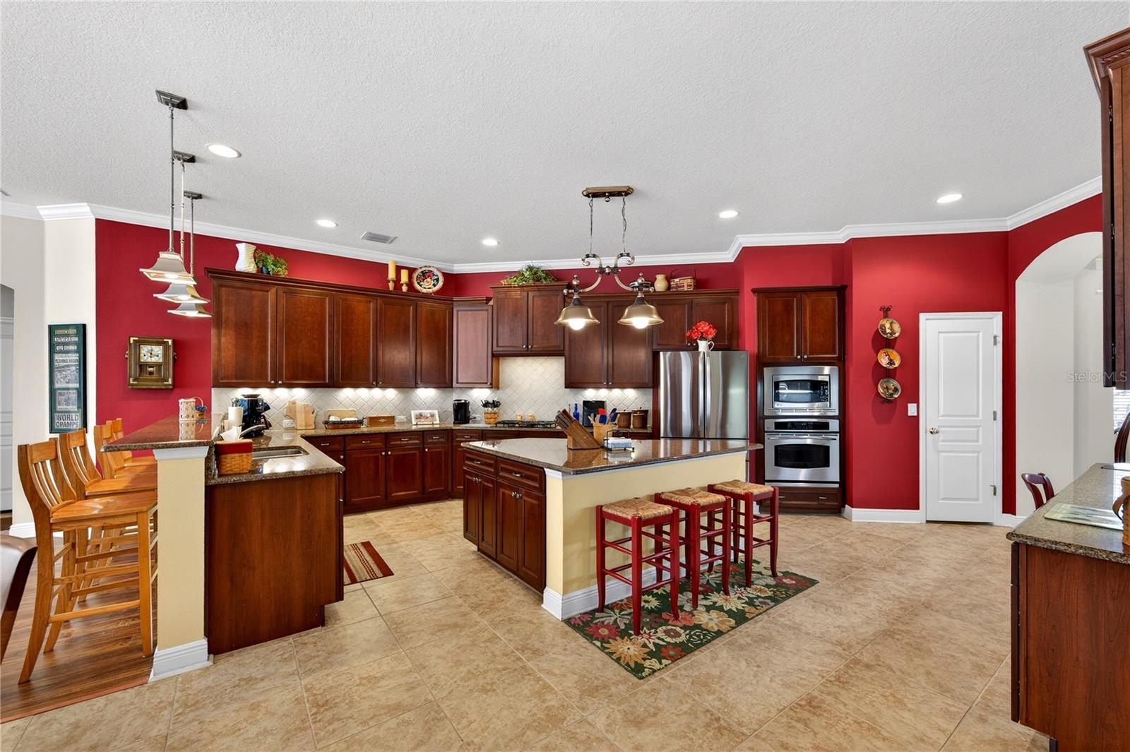 Image 23 of 76 For 19502 Mossy Oak Court