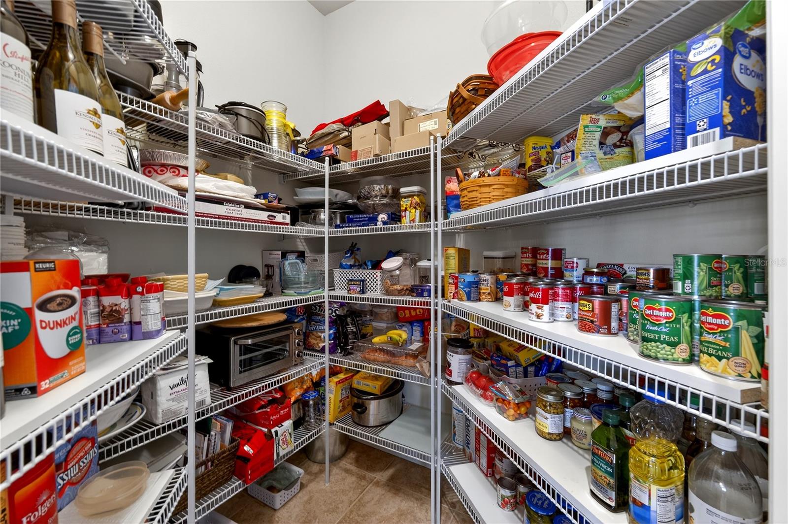 Image 25 of 76 For 19502 Mossy Oak Court