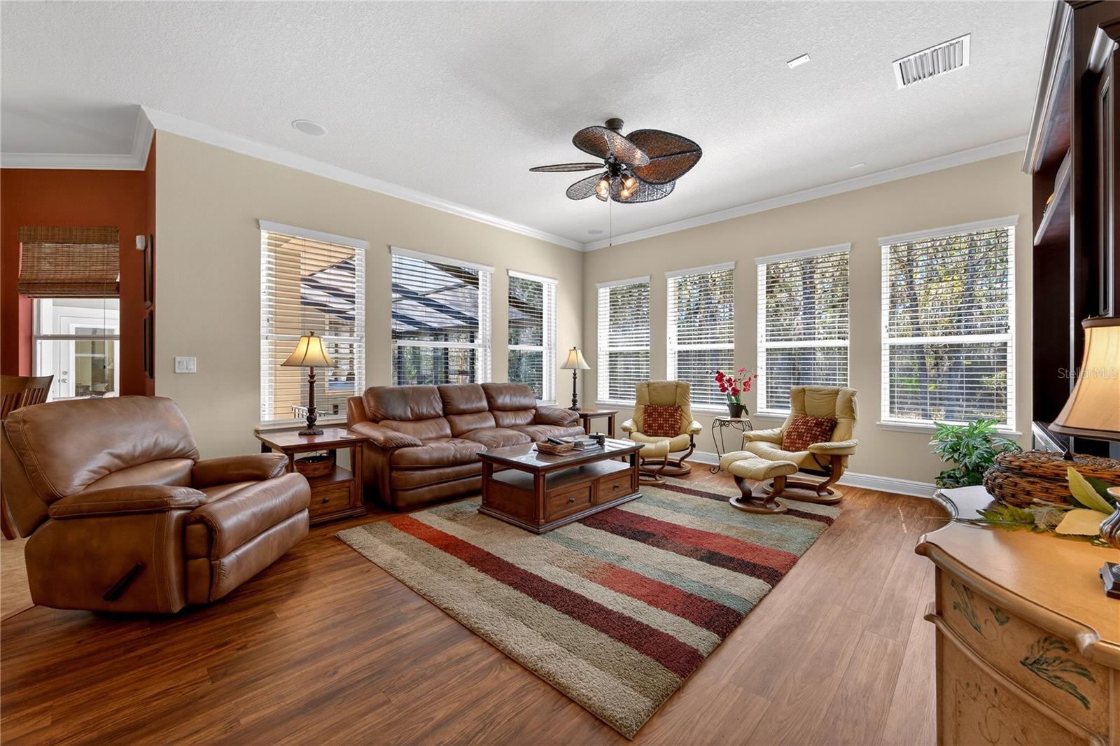 Image 32 of 76 For 19502 Mossy Oak Court