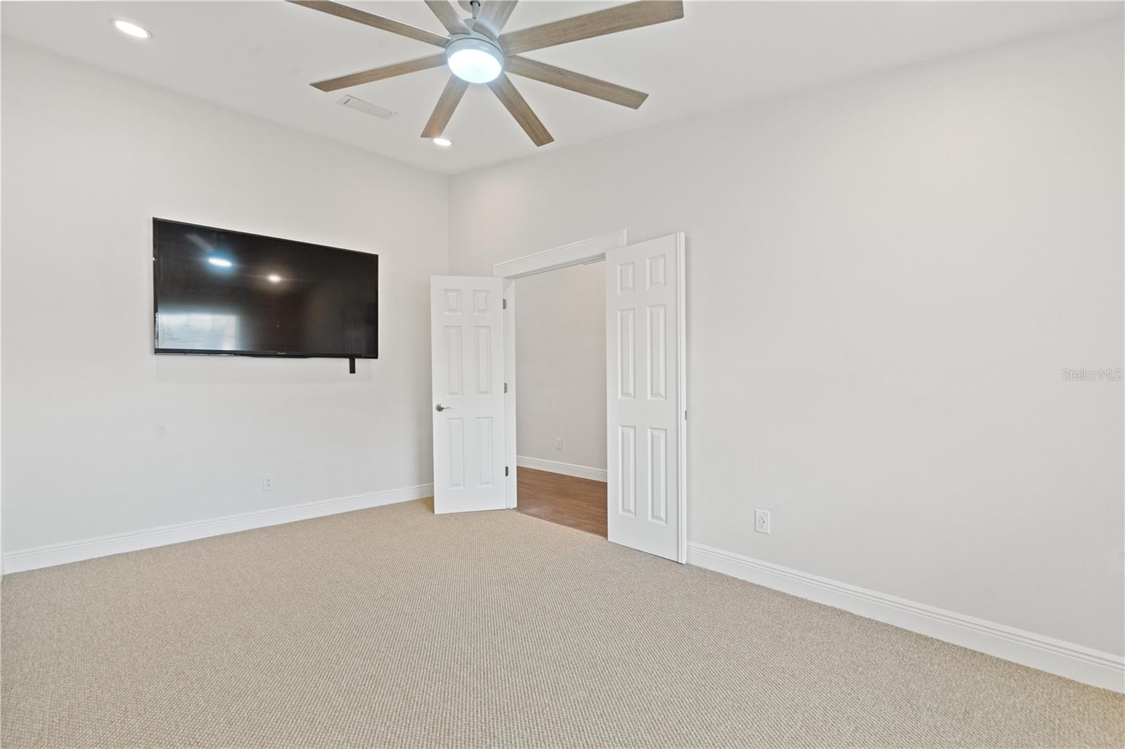 Image 16 of 53 For 14114 Bardsdale Lane