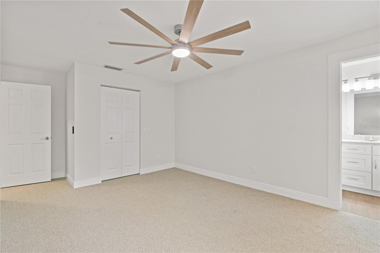 Image 18 of 53 For 14114 Bardsdale Lane