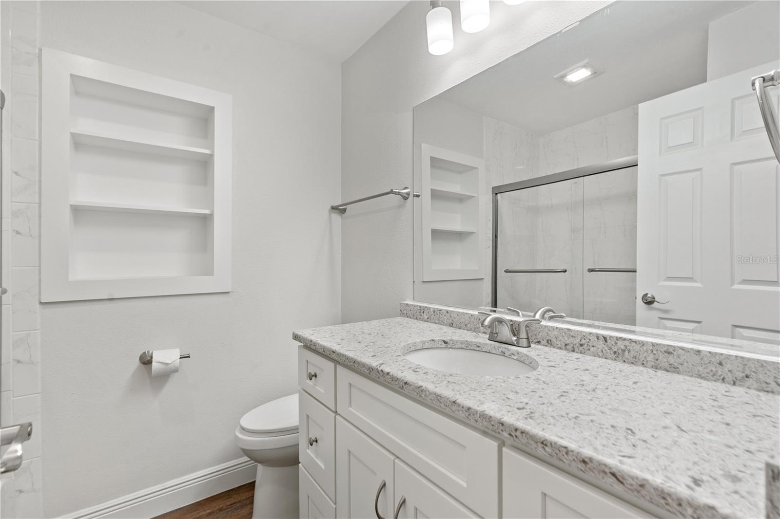 Image 22 of 53 For 14114 Bardsdale Lane