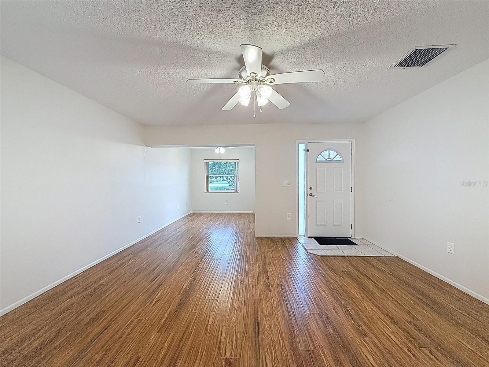 Image 12 of 57 For 11341 Dollar Lake Drive 1